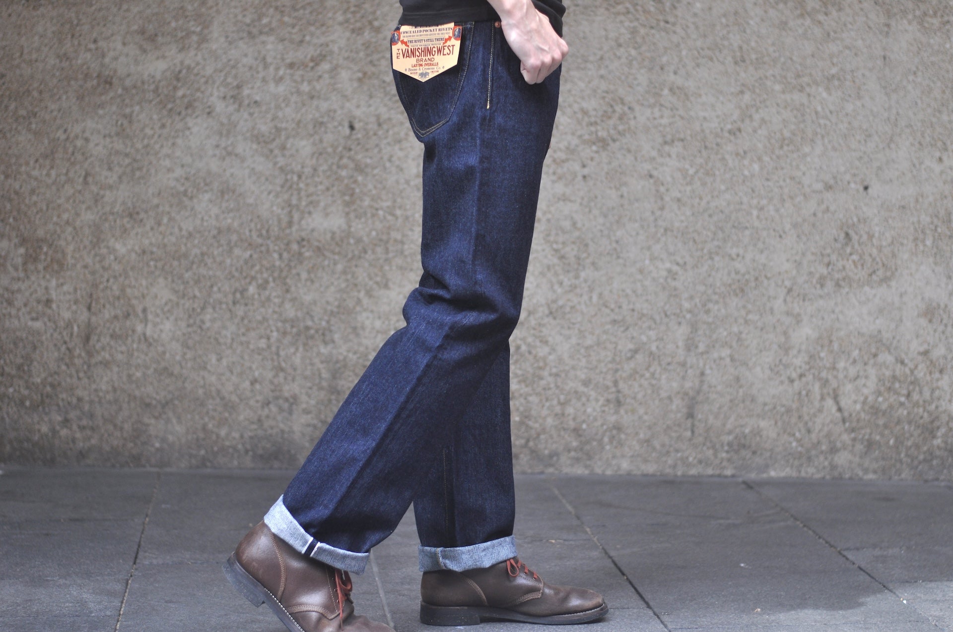Freewheelers 14oz “Lot 601XX 1941 Earliest WWII Model” Indigo Denim (Classic Straight fit)