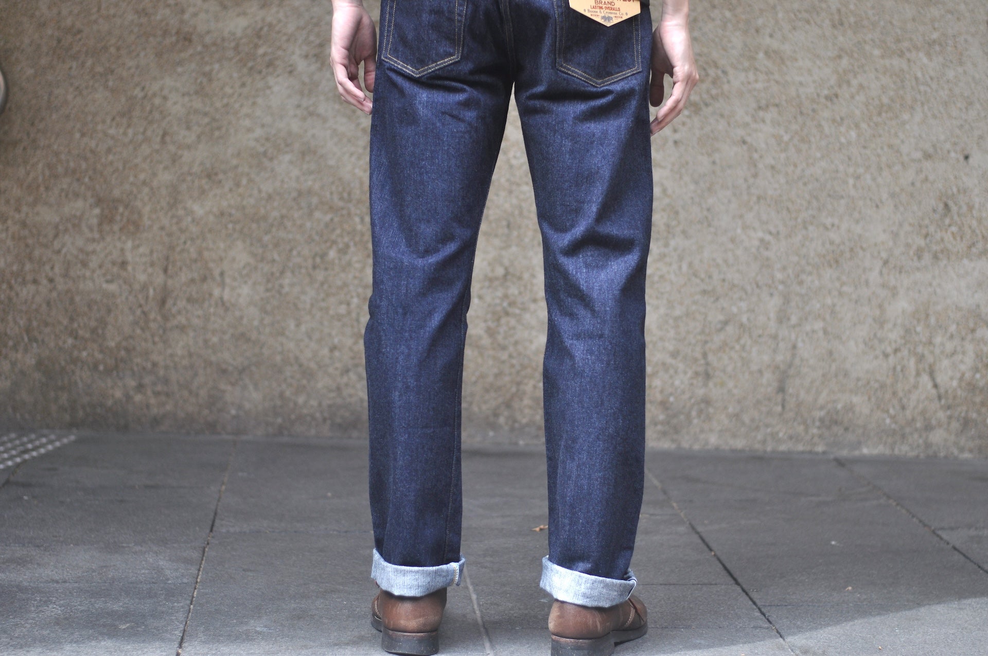 Freewheelers 14oz “Lot 601XX 1941 Earliest WWII Model” Indigo Denim (Classic Straight fit)