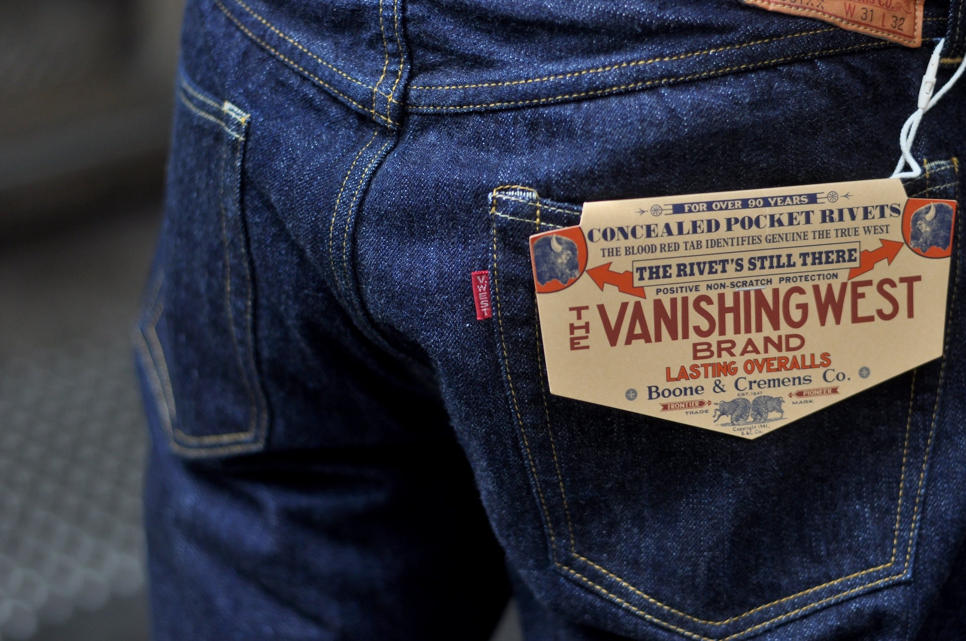 Freewheelers 14oz “Lot 601XX 1941 Earliest WWII Model” Indigo Denim (Classic Straight fit)