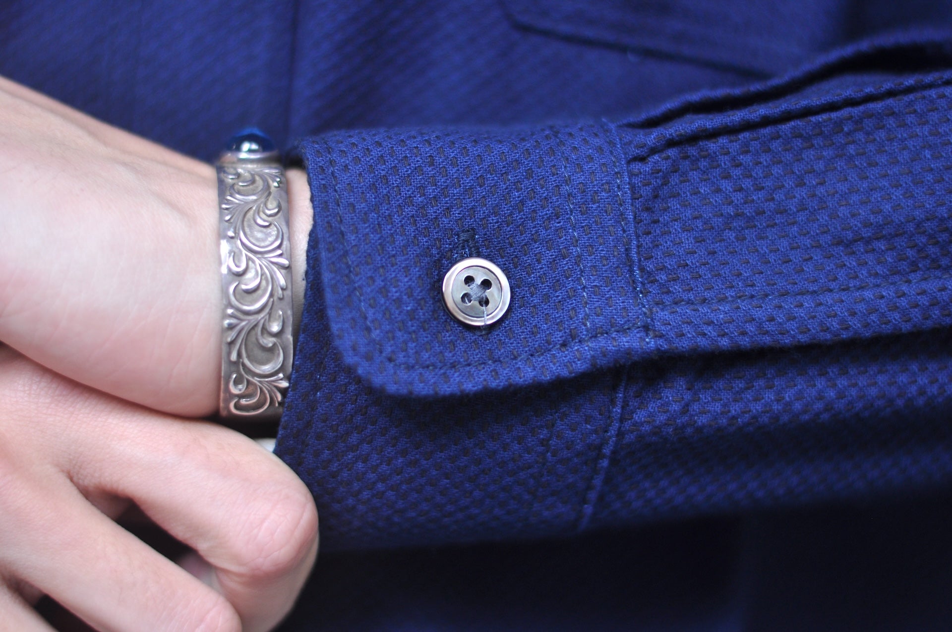 MOMOTARO JEANS 8oz Indigo Dyed “Classic Sashiko” CPO Shirt