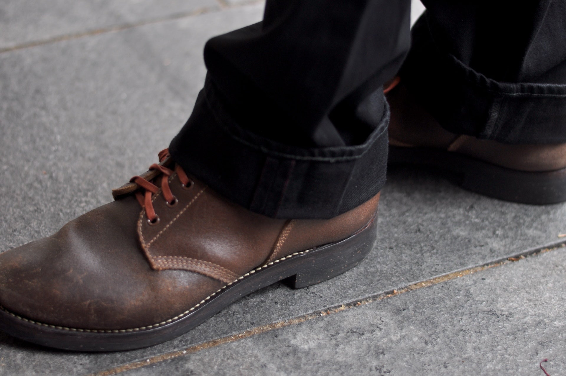 MOMOTARO JEANS 15oz “Kyoto Montskuki” Ultimate-Black Denim (Classic Straight fit)