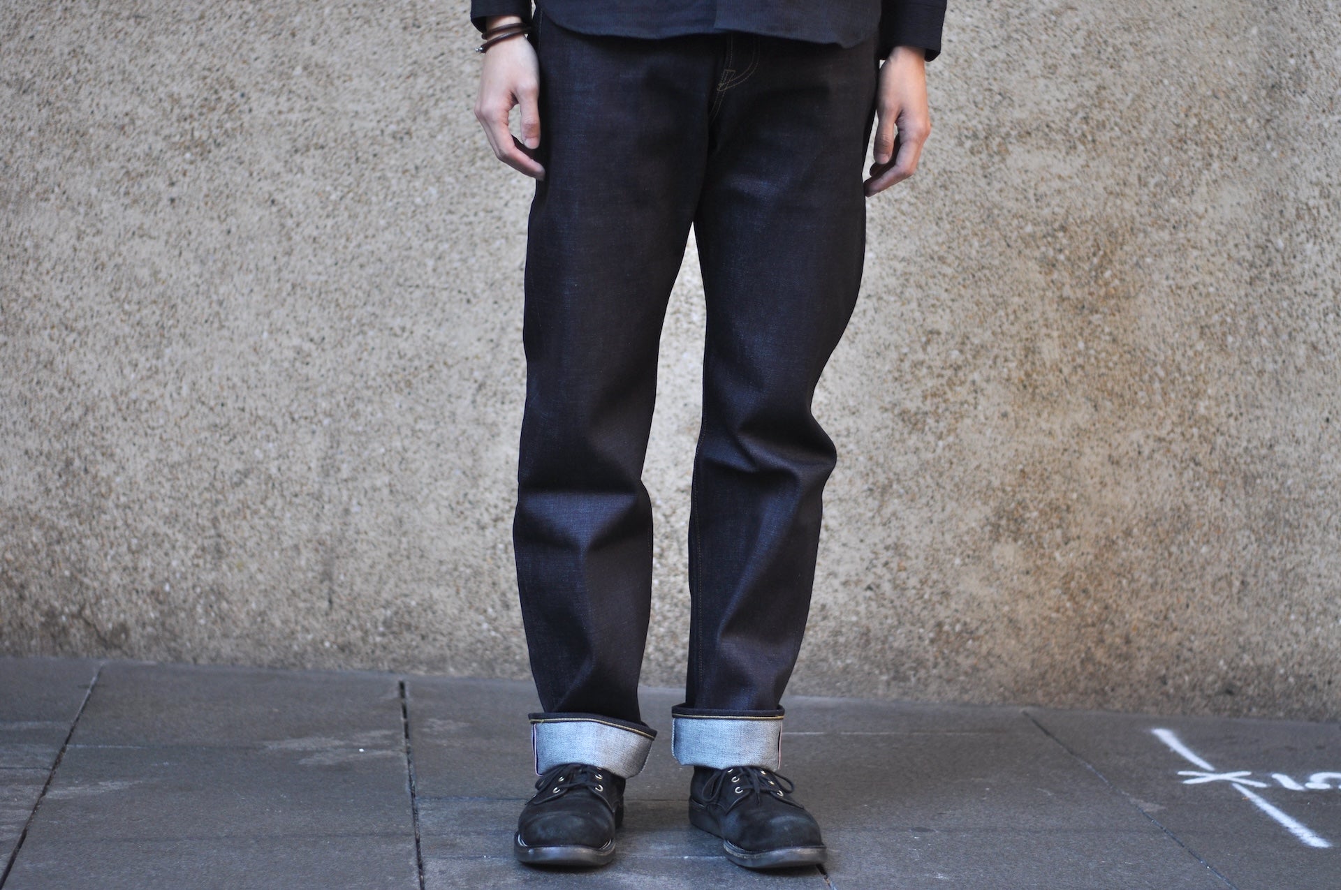 MOMOTARO JEANS 14.7oz "Tokuno Blue" #100 Denim (Classic Straight fit)