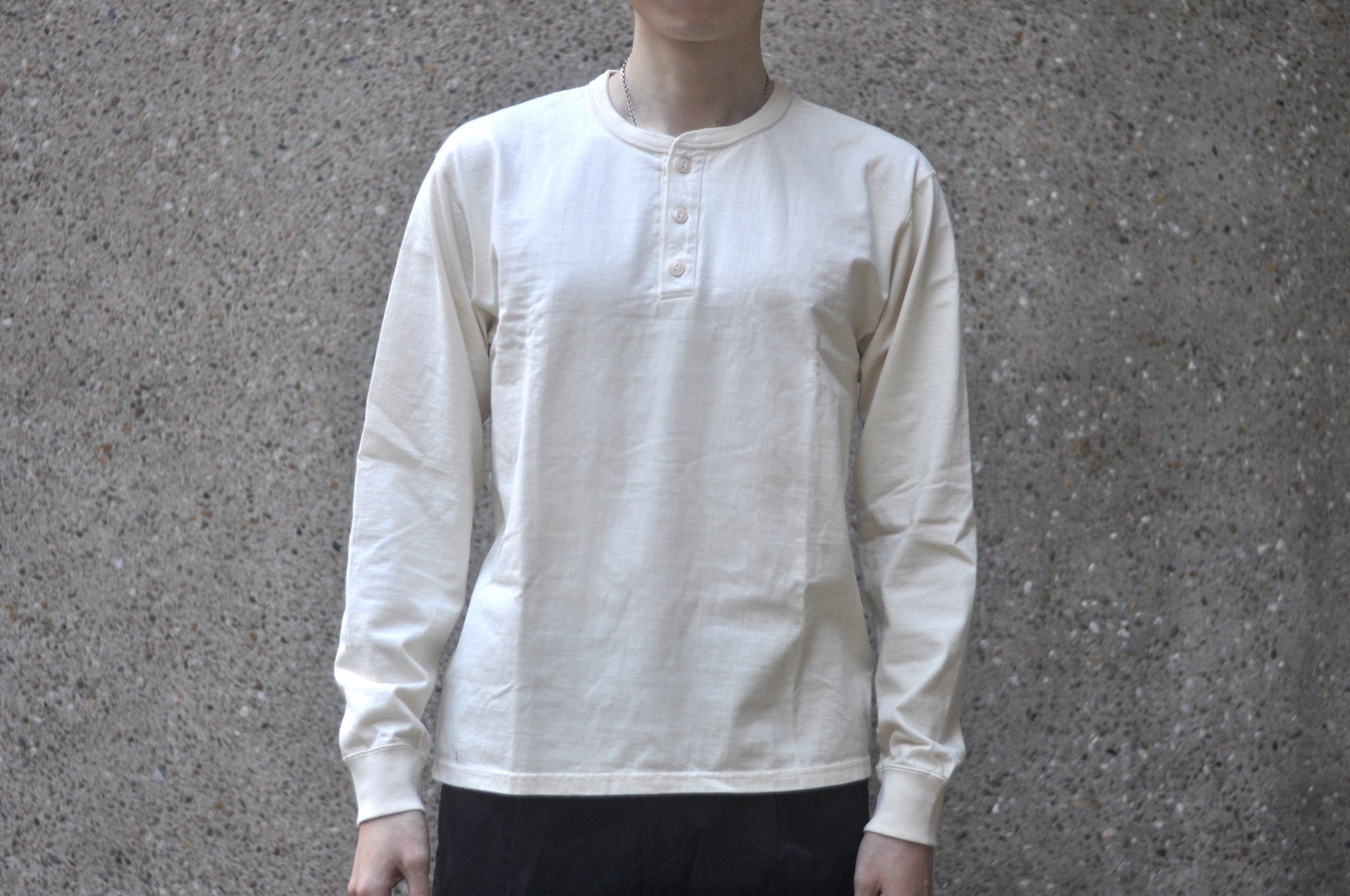 The Flat Head '26 Version 9oz Loopwheel L/S Henley Tee (Ivory)