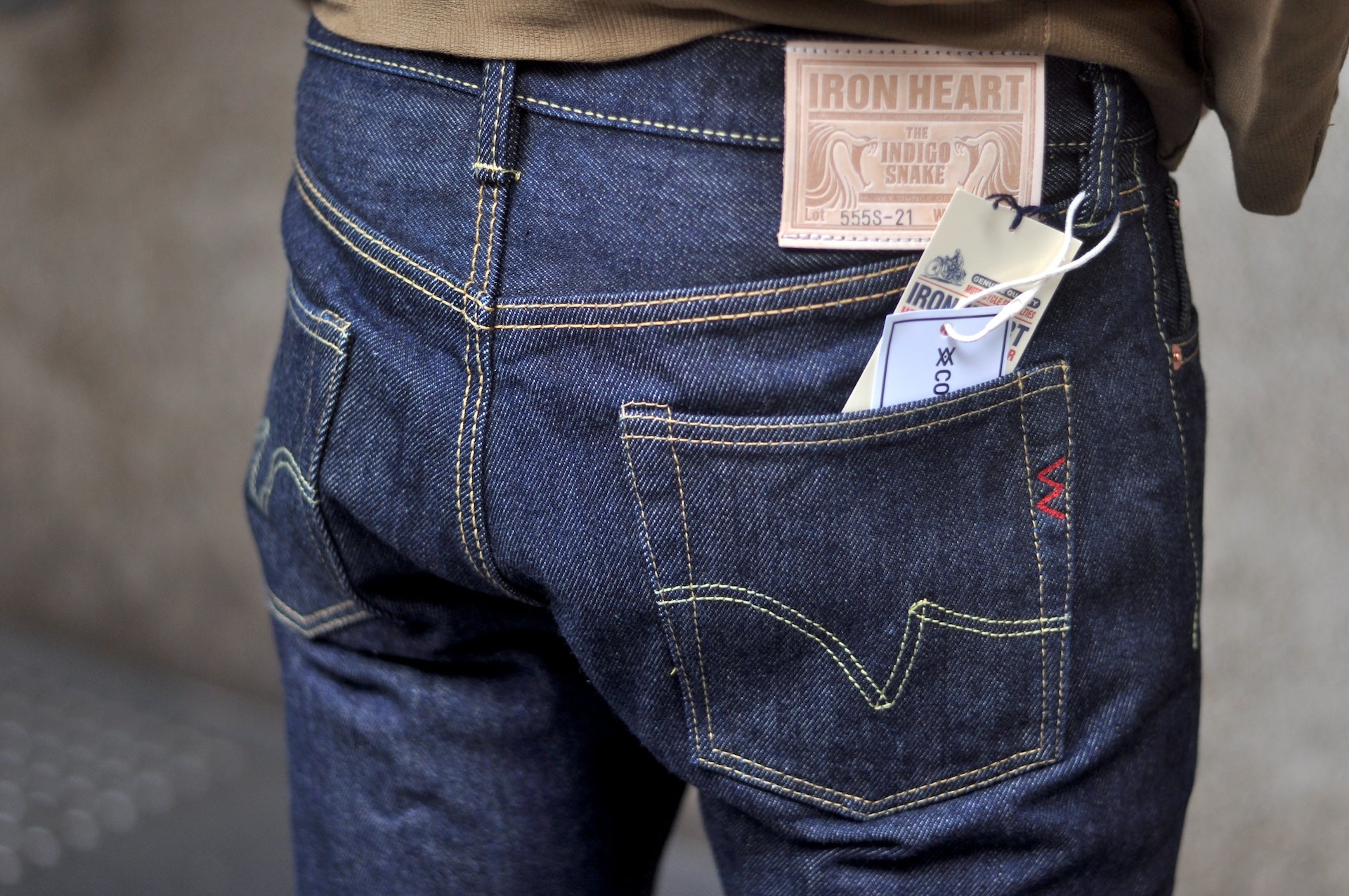 Iron Heart 555S-21oz Denim (Slim Tapered Fit)