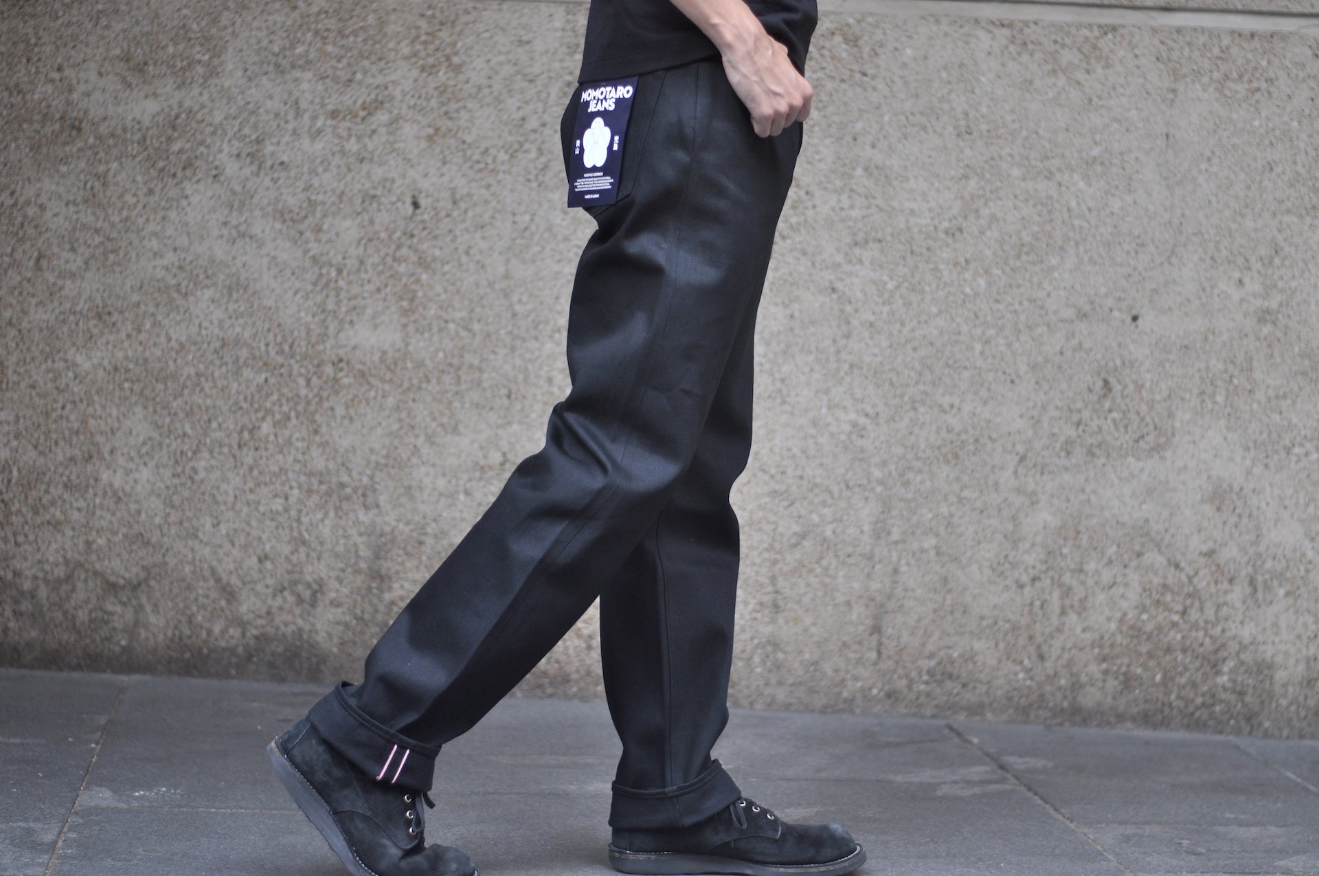 MOMOTARO JEANS 14.7oz "Tokuno Black" #Z100 Denim (Classic Straight fit)