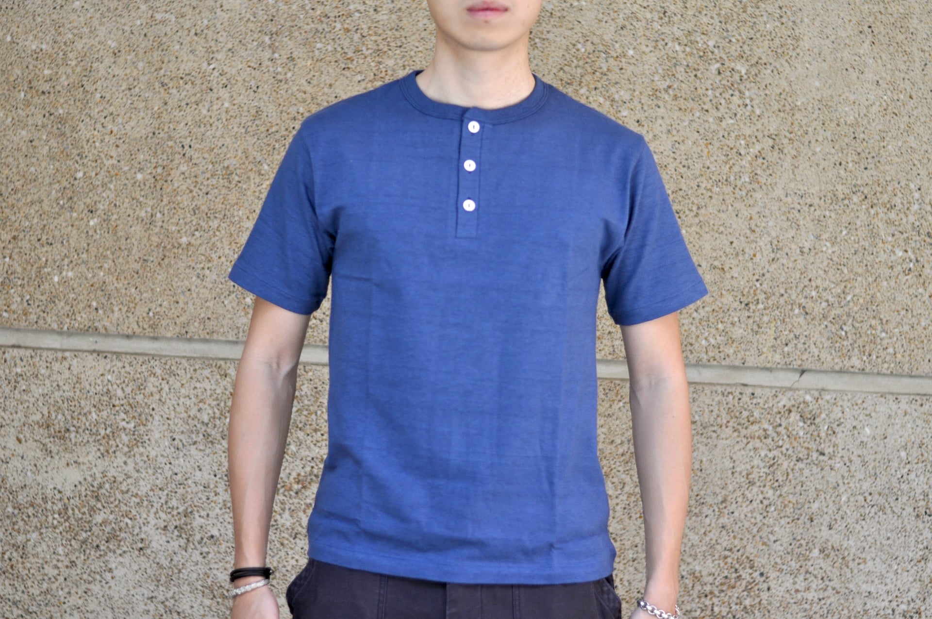 Warehouse 5.5oz "Bamboo Textured" Henley Tee (Fade Blue)