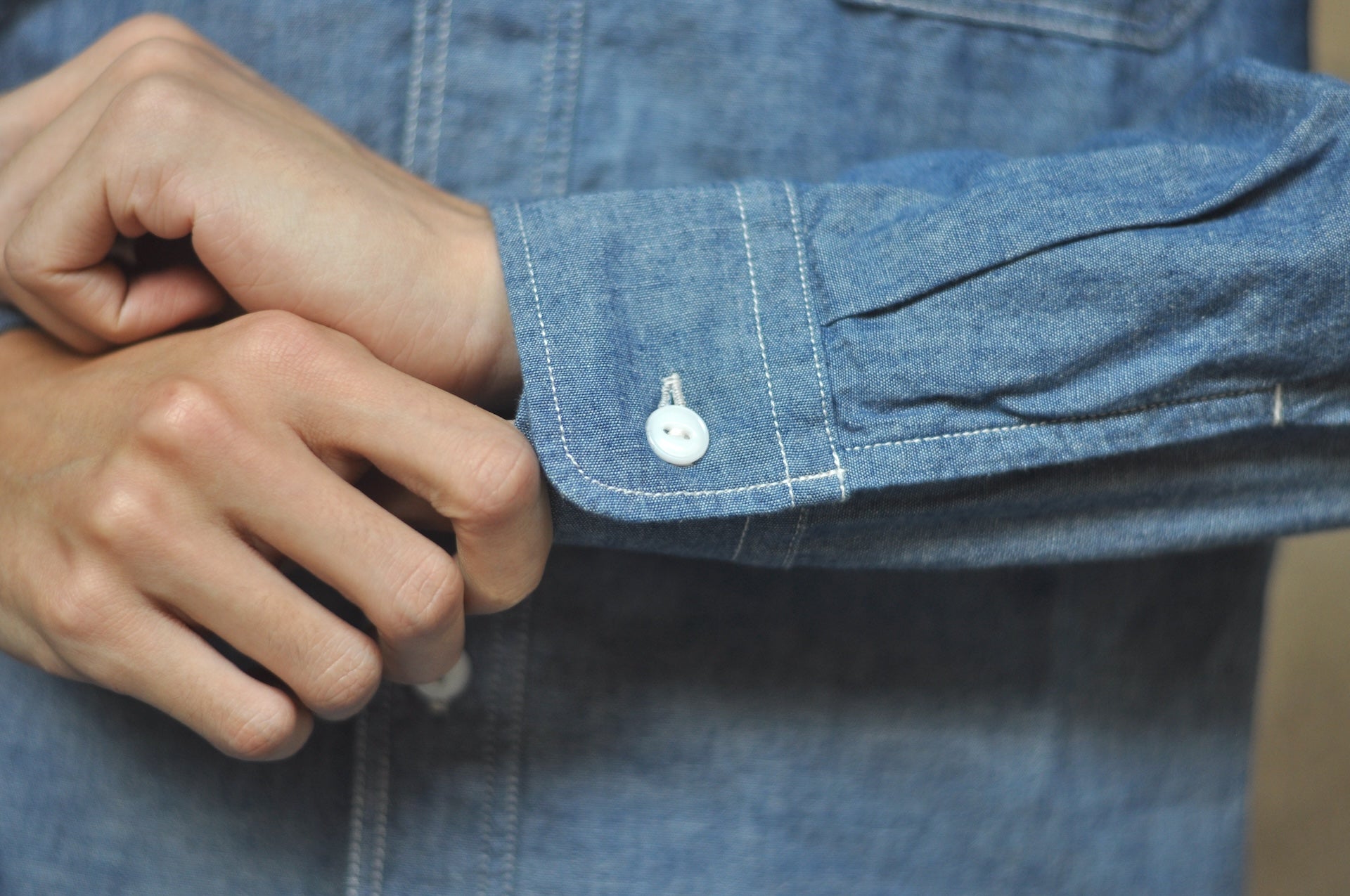 MOMOTARO JEANS 5oz Selvage Chambray “GTB” Workshirt (Indigo)