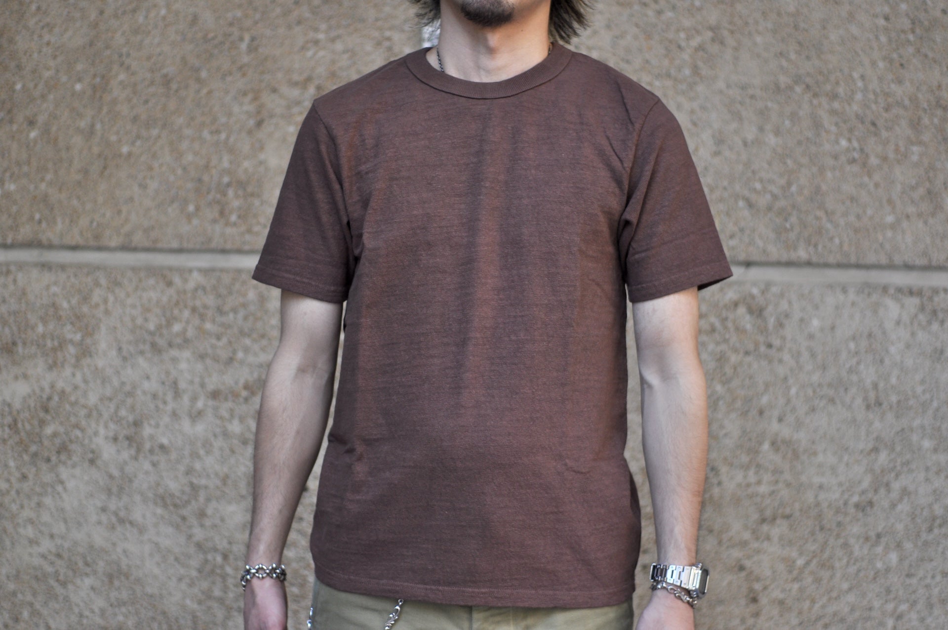 UES 9.5oz "NO.8 Slub Nep" Heavyweight Plain Tee (Charcoal Brown)