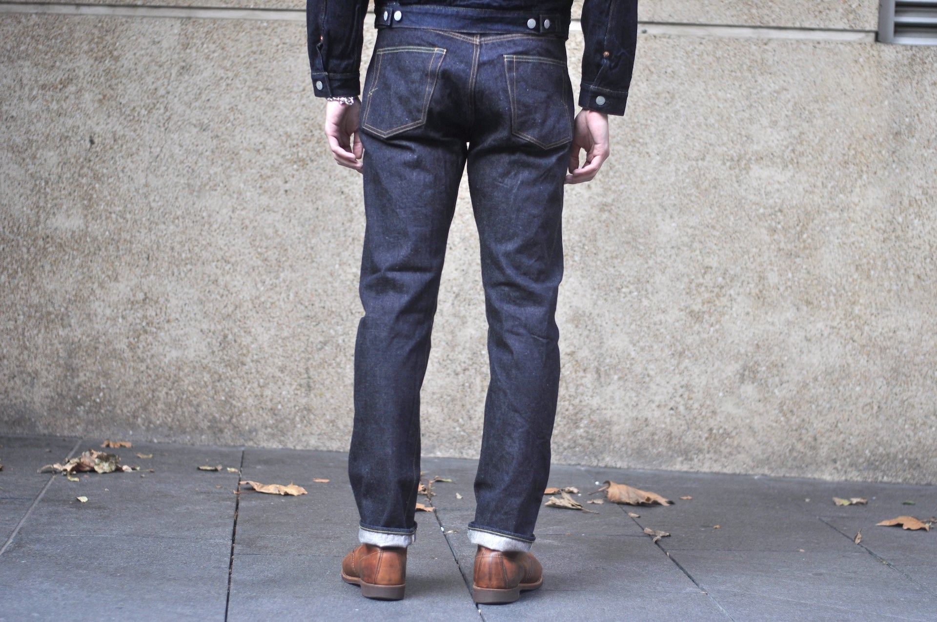 RAGGY CLOTHING 14oz Indigo Dyed “Mild-Nep” Z01XX Denim (Modern Straight fit)