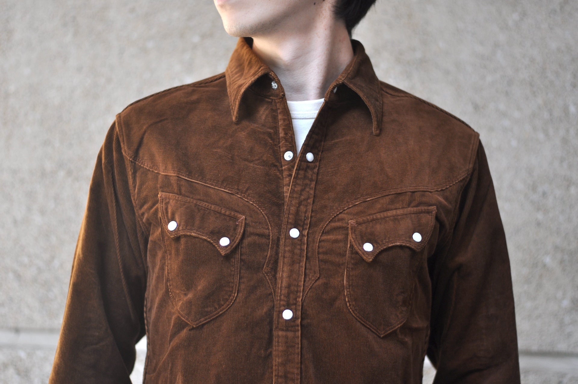 Stevenson Overall Co. 'Cody' Heavyweight 16-Wale Corduroy Western Shirt (Chocolate Brown)