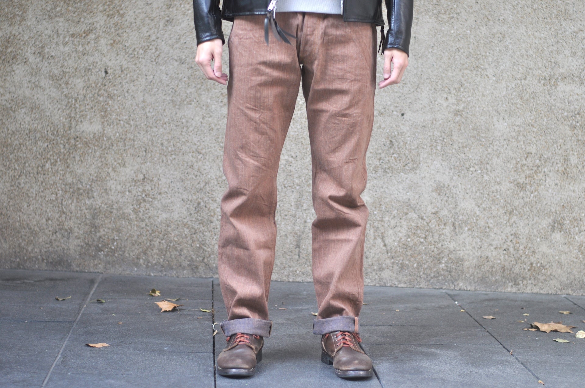 Graph Zero 13oz “Kakishibu x Natural Indigo” Neppy-Slub Denim (Classic Straight fit)