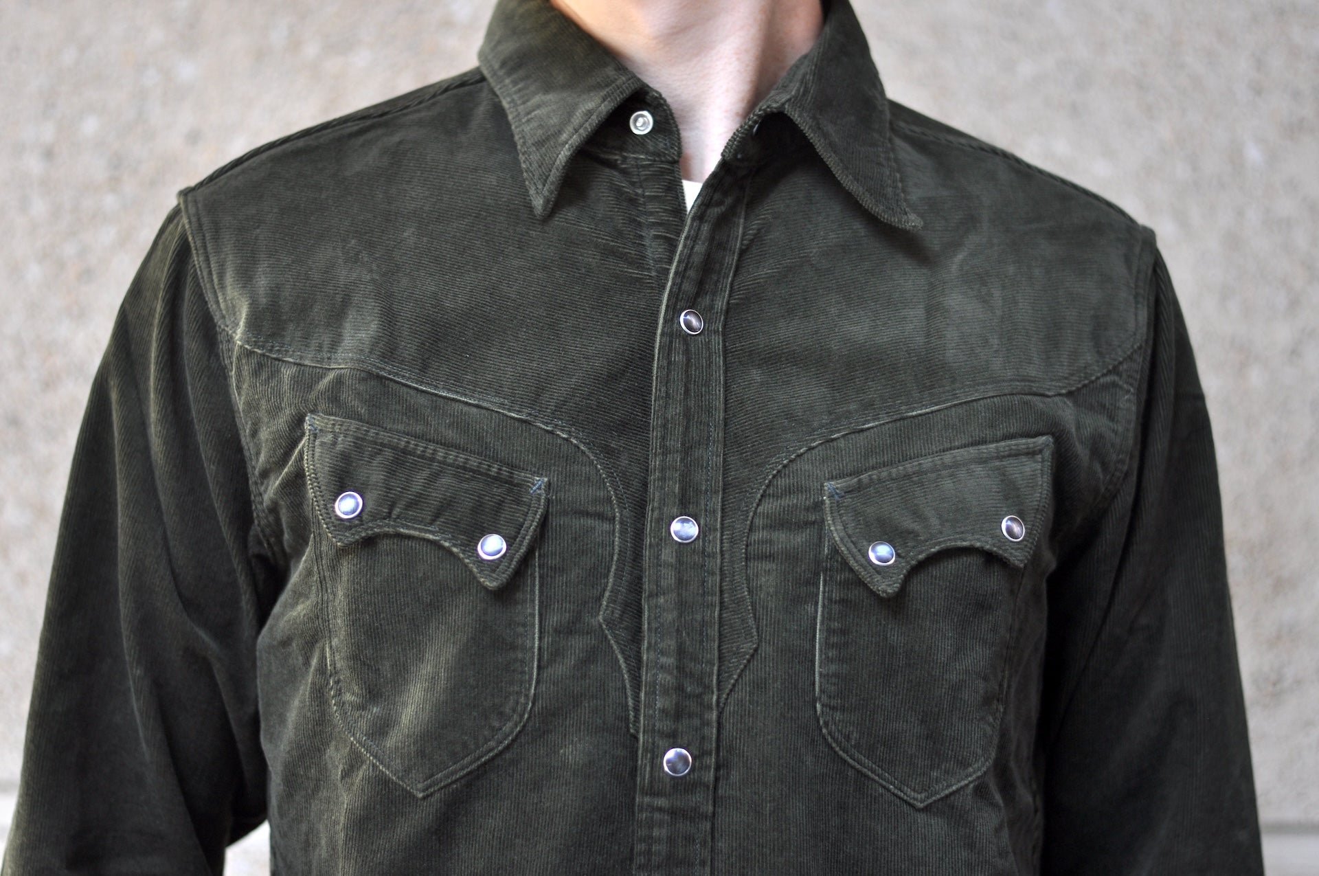 Stevenson Overall Co. 'Cody' Heavyweight 16-Wale Corduroy Western Shirt (Dark Olive)