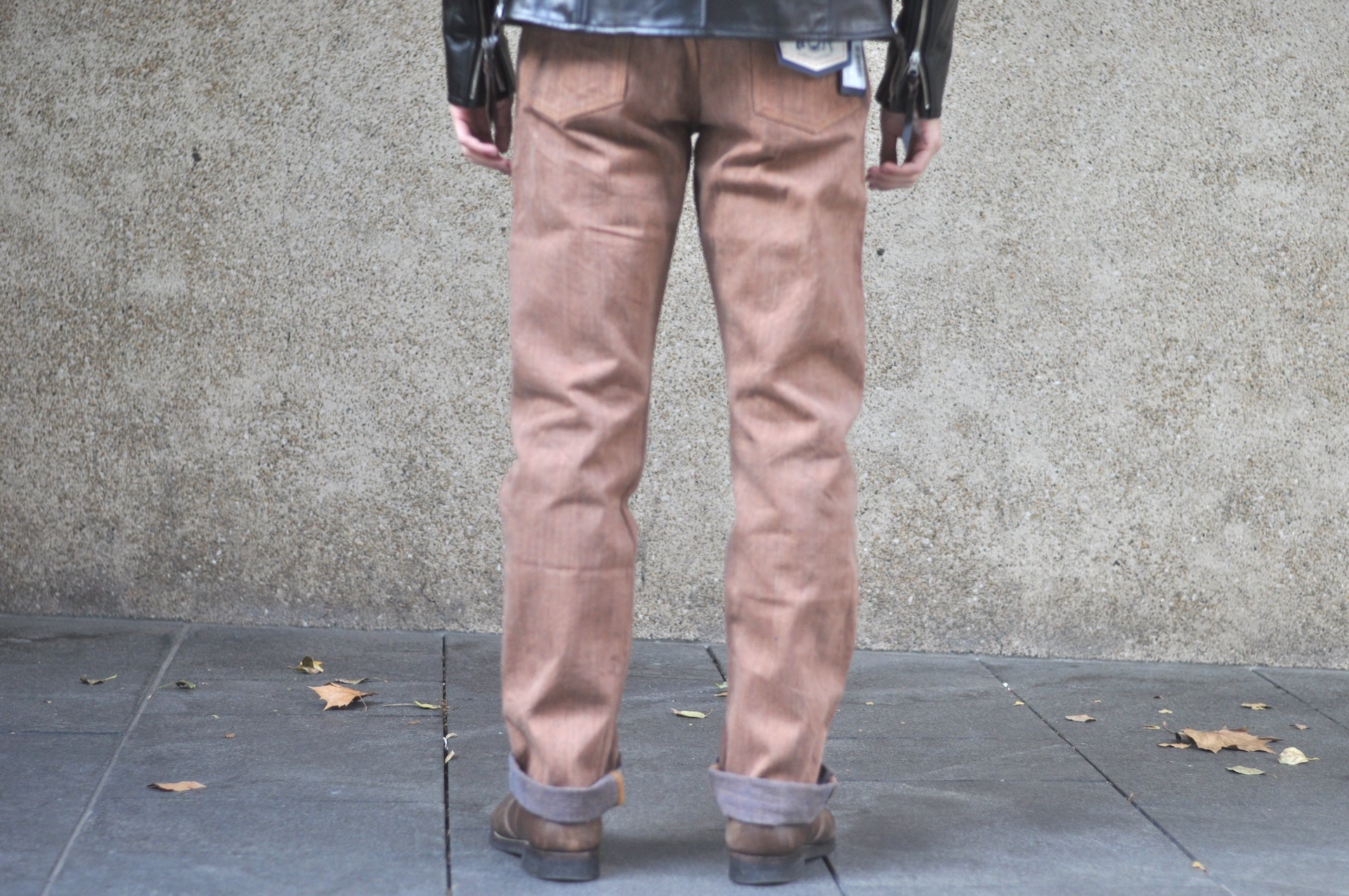 Graph Zero 13oz “Kakishibu x Natural Indigo” Neppy-Slub Denim (Classic Straight fit)
