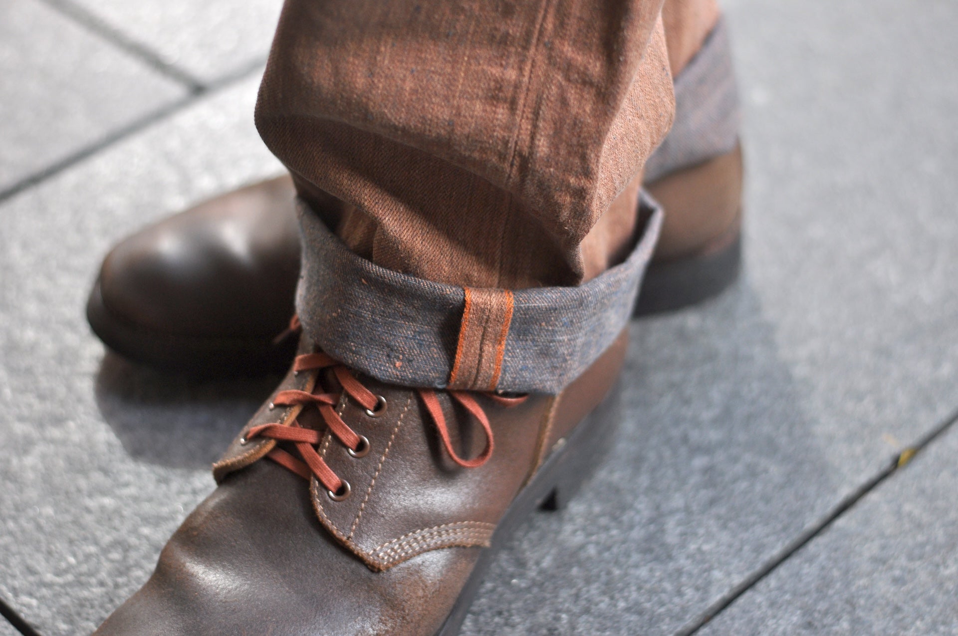 Graph Zero 13oz “Kakishibu x Natural Indigo” Neppy-Slub Denim (Classic Straight fit)