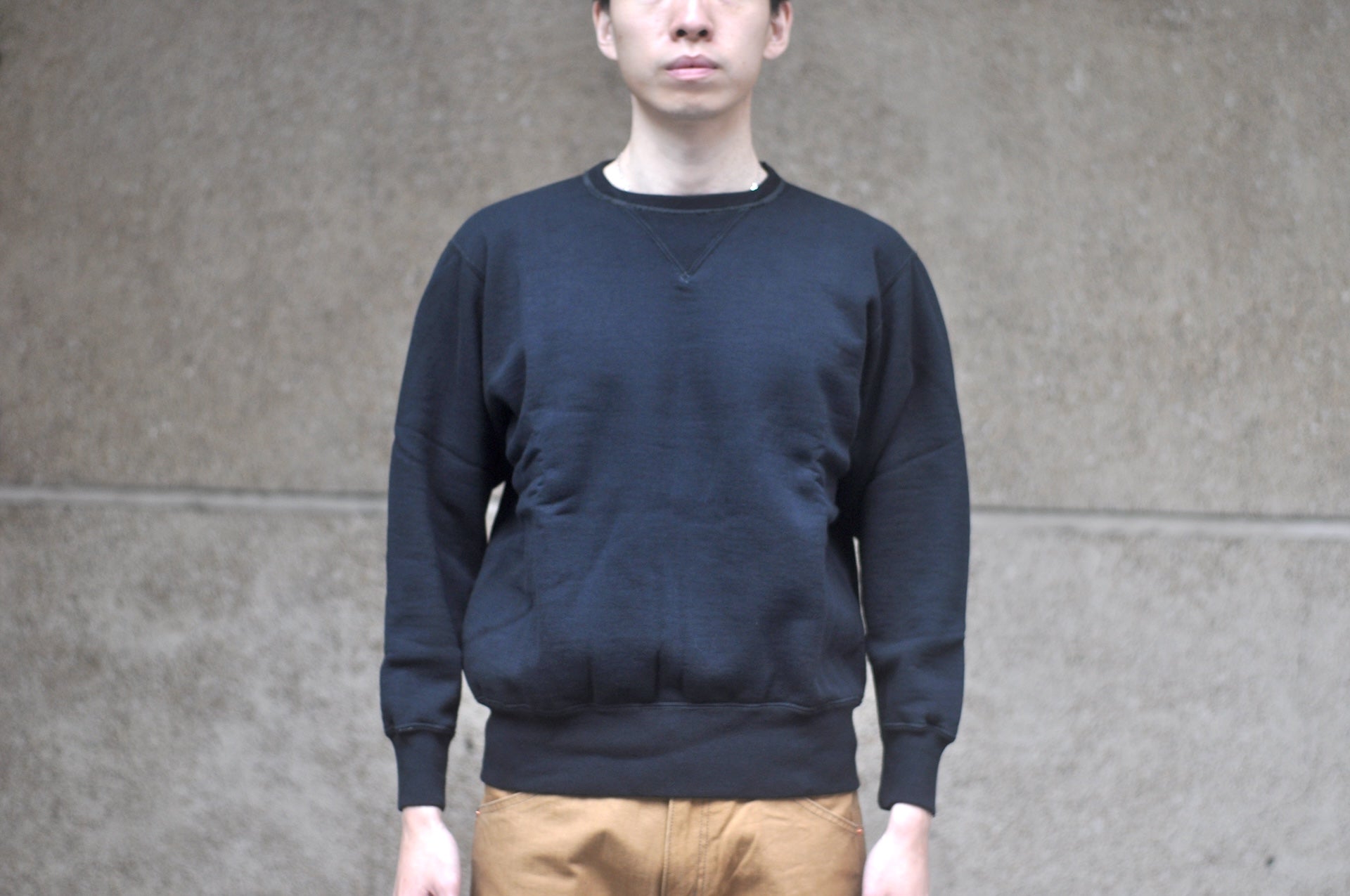 RAGGY CLOTHING 14oz “Pound Cake” Loopwheeled Sweatshirt (Solid Black)