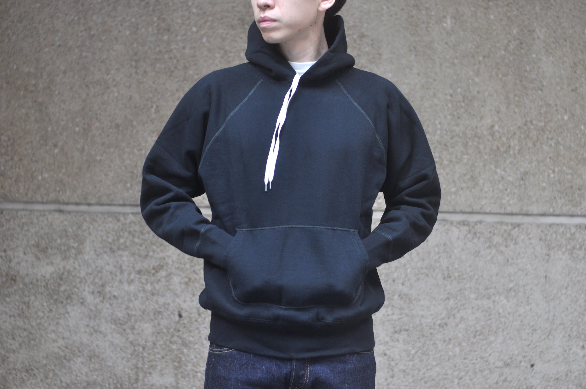 RAGGY CLOTHING 14oz “Pound Cake” Loopwheeled Pullover (Solid Black)