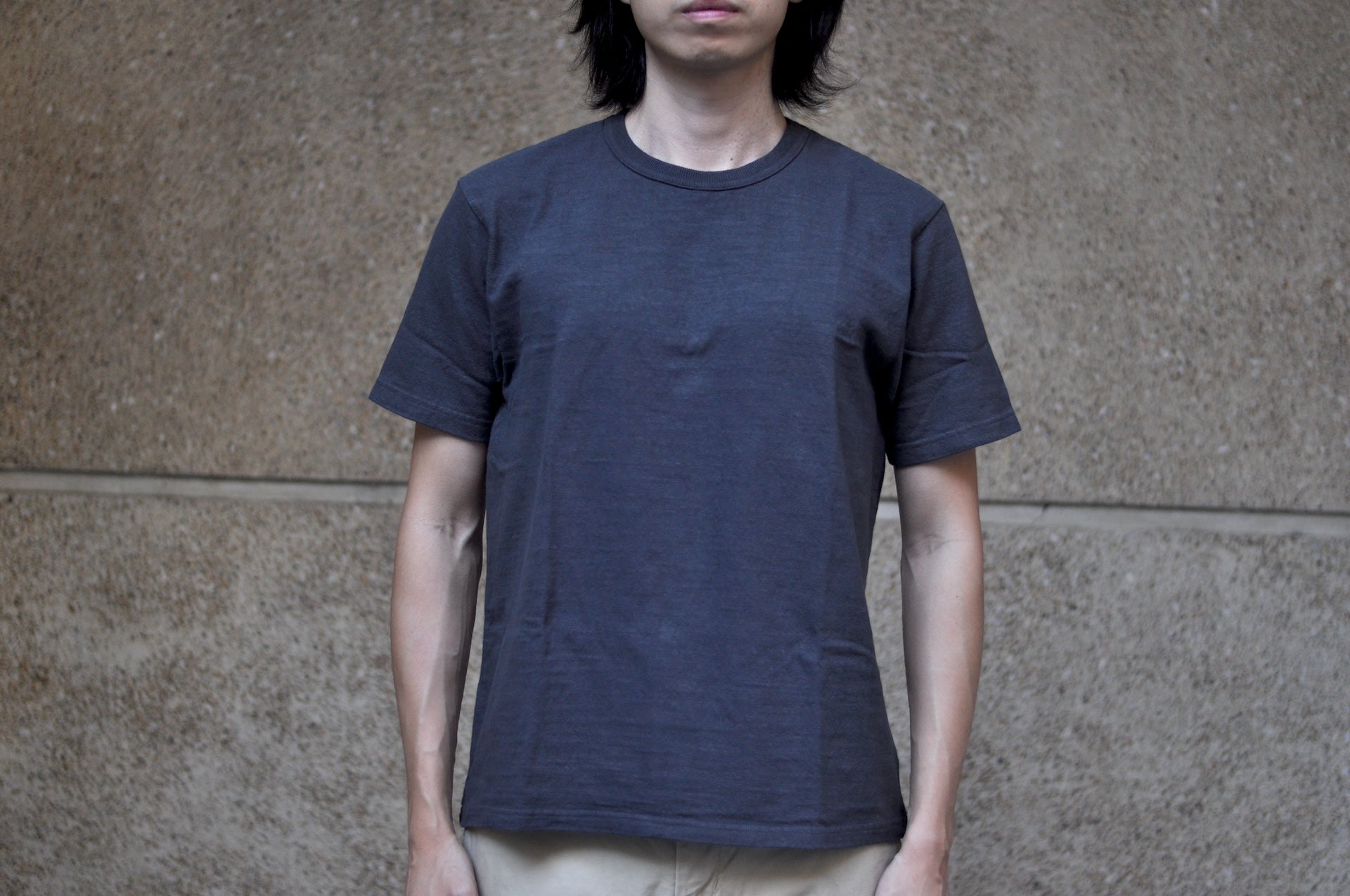 UES 9.5oz "NO.8 Slub Nep" Heavyweight Plain Tee (Charcoal)