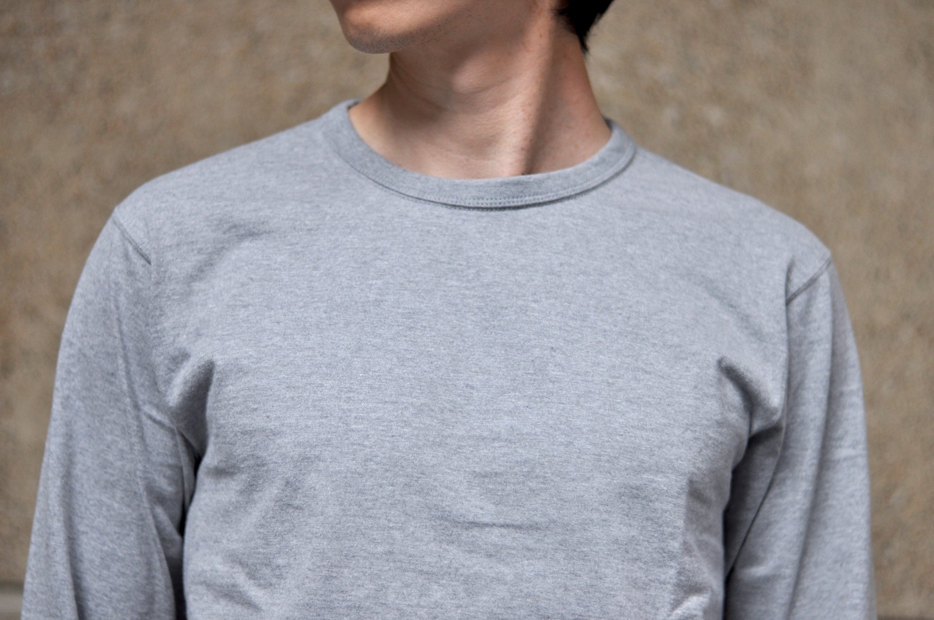 The Flat Head 9oz Loopwheel L/S Plain Tee (Heather Grey)