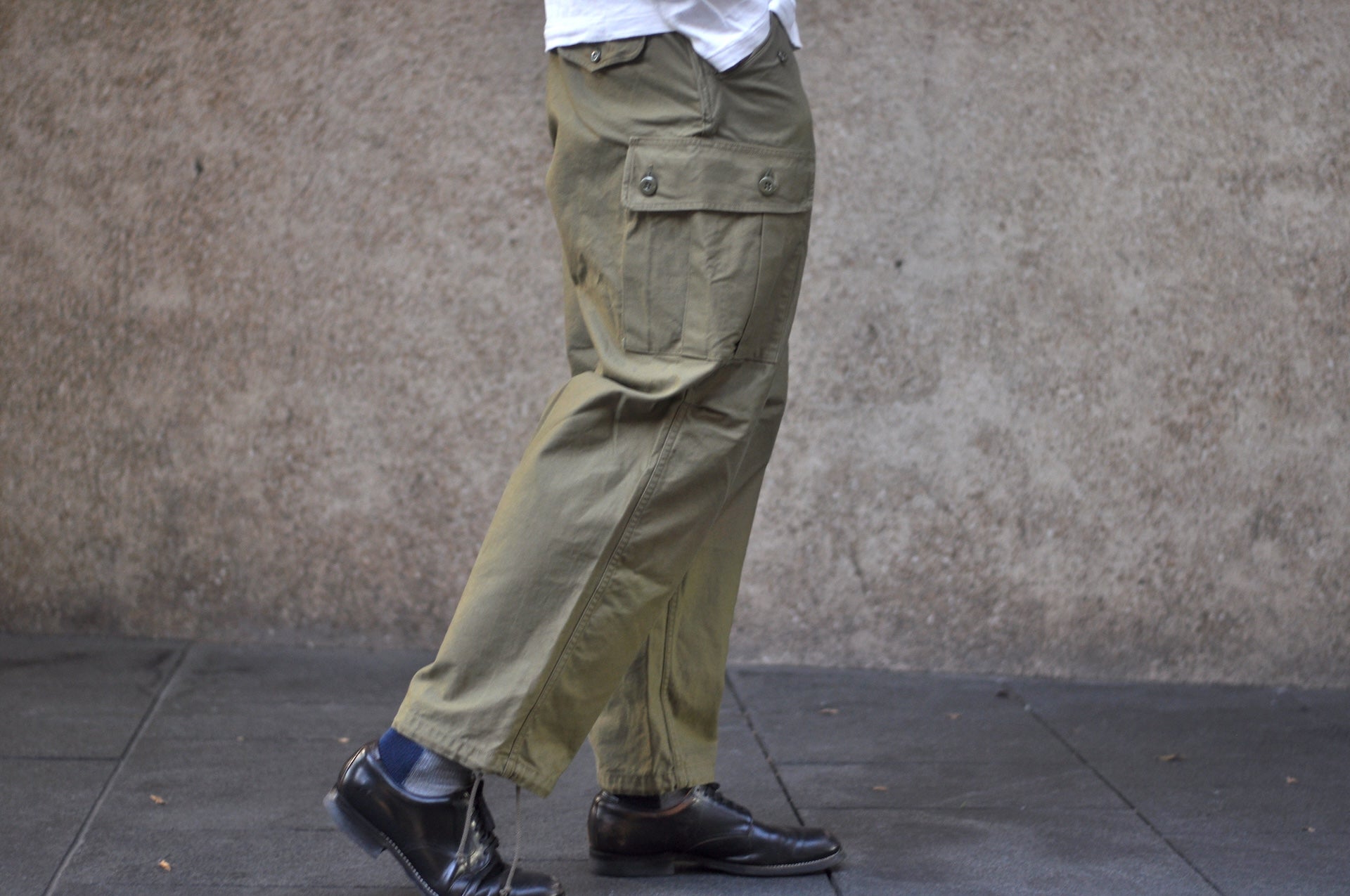 Freewheelers Back Satin "Jungle Fatiques" Tropical Trousers (Olive)