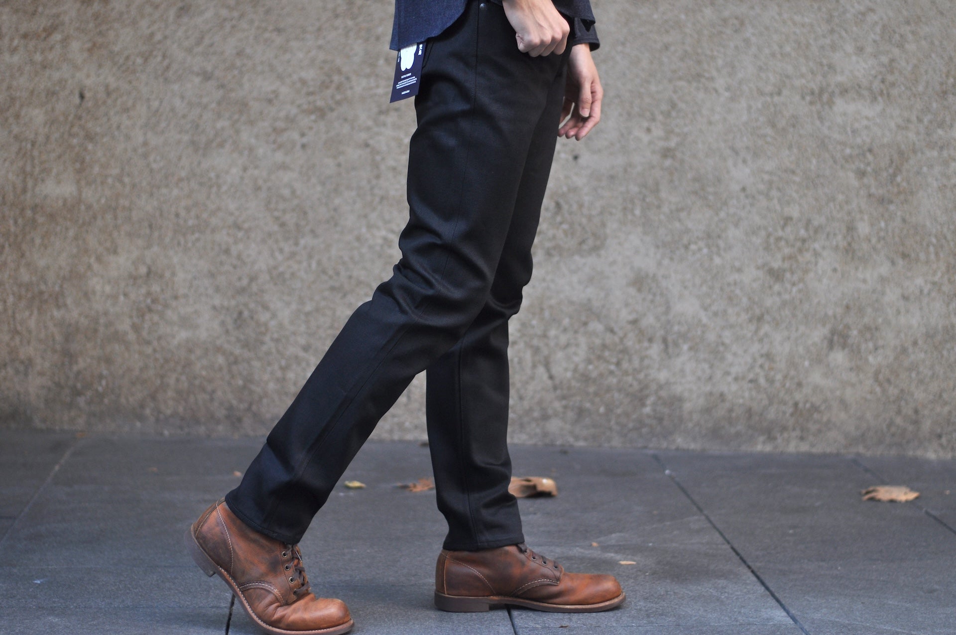 MOMOTARO JEANS 14.7oz "Tokuno Black" #Z300 Denim (Slim Tapered fit)