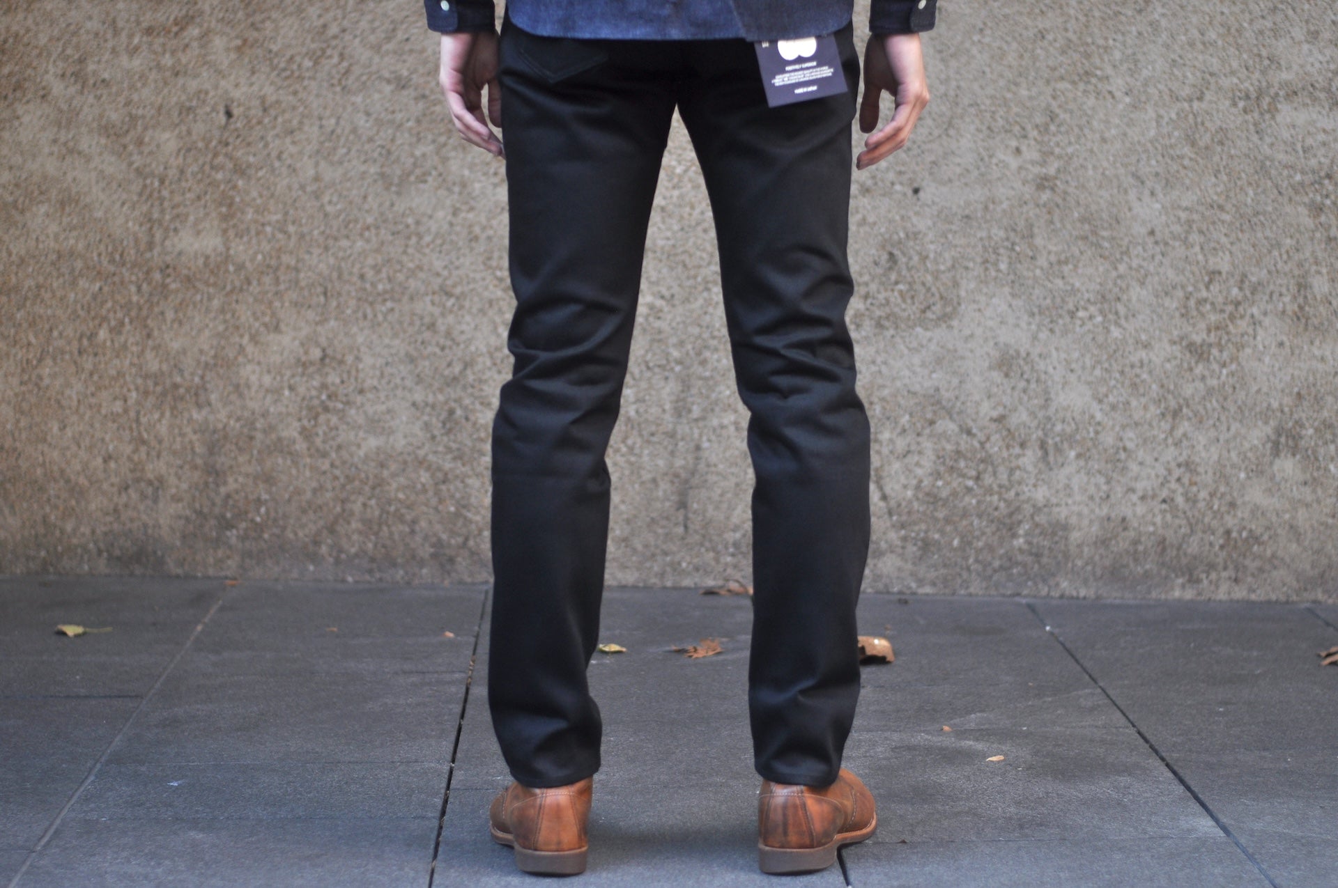 MOMOTARO JEANS 14.7oz "Tokuno Black" #Z300 Denim (Slim Tapered fit)