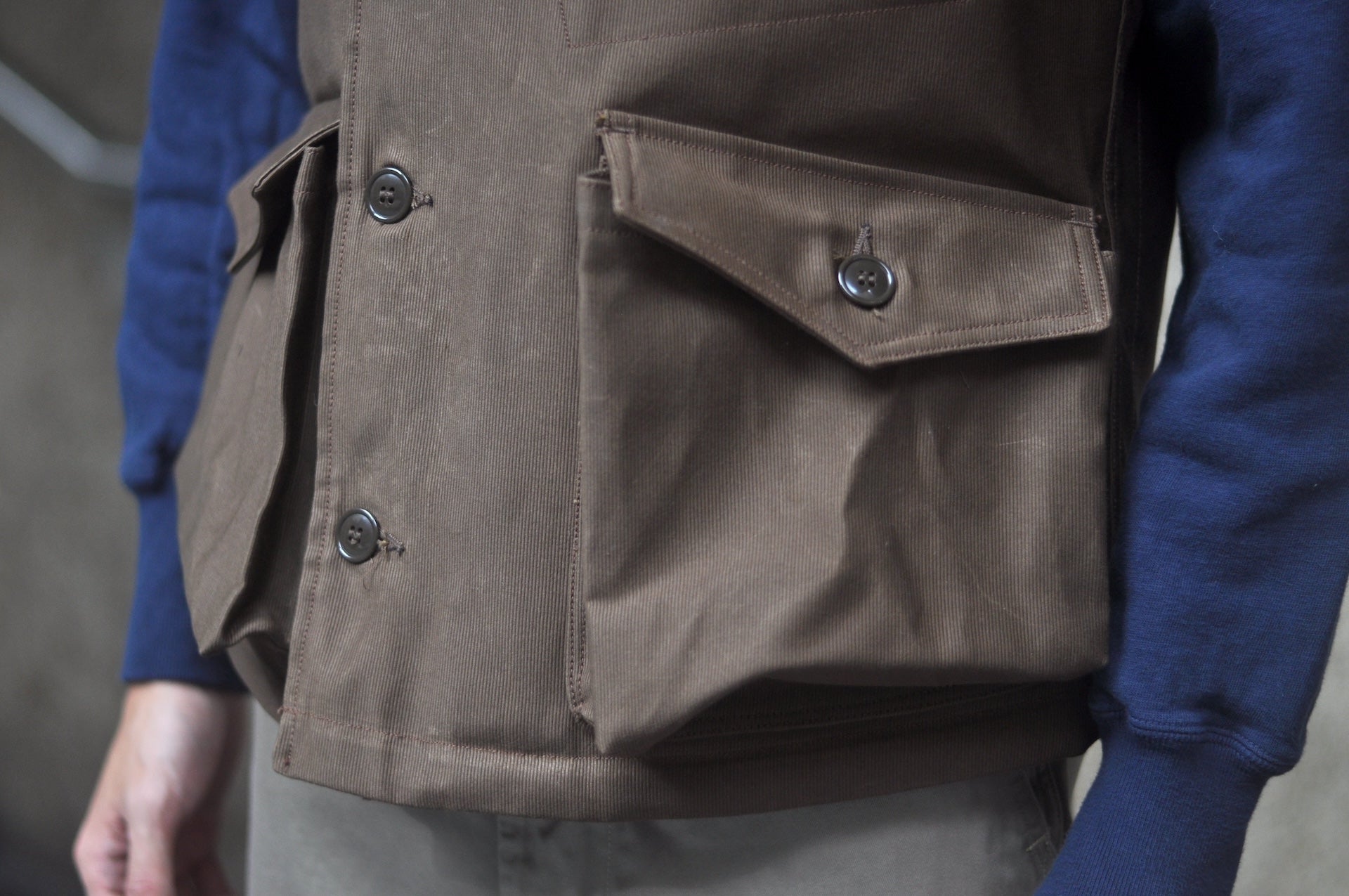 Freewheelers "Winter Aviators' Vest" (Dark Red Beige)