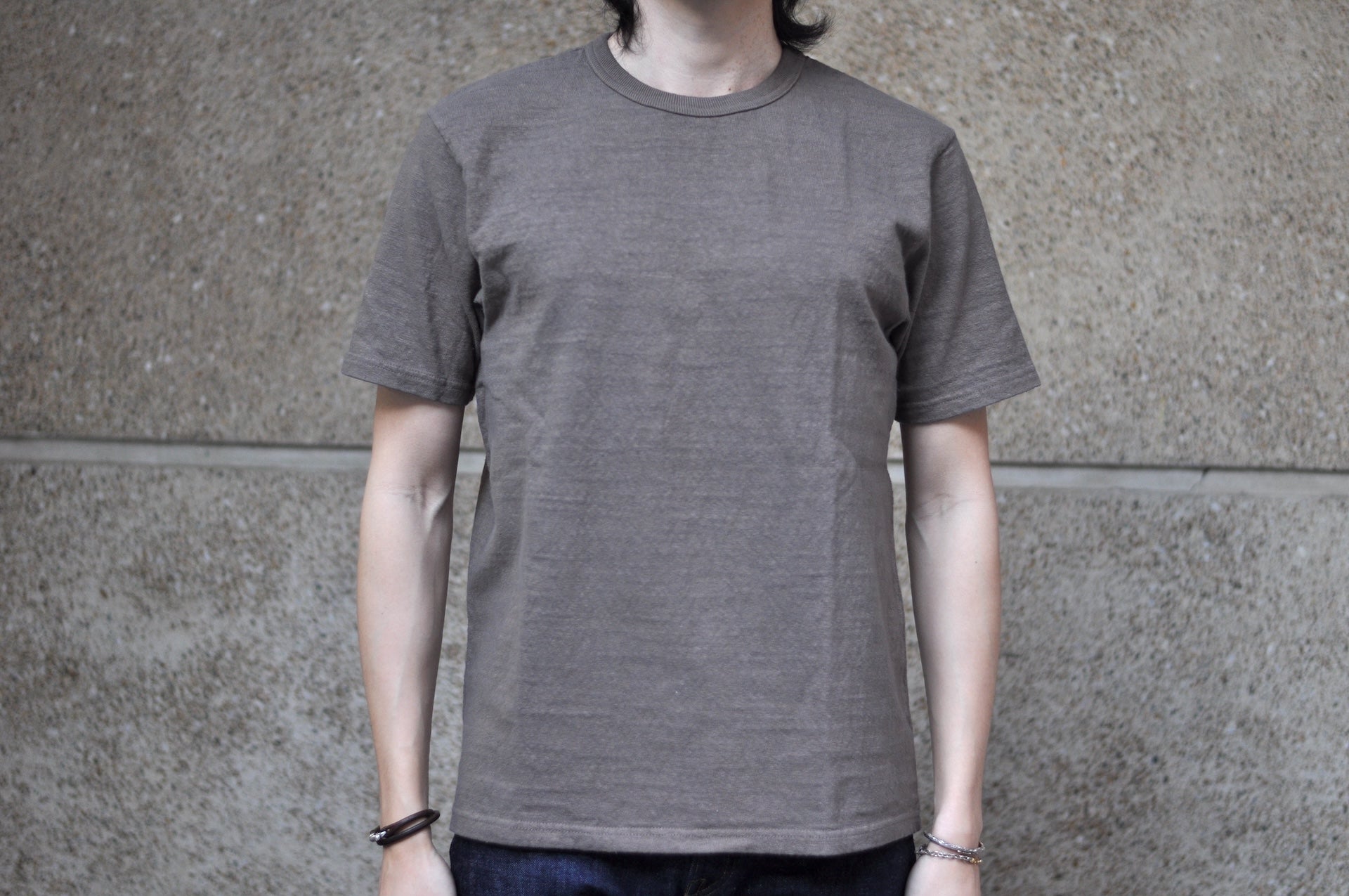 UES 9.5oz "NO.8 Slub Nep" Heavyweight Plain Tee (Coffee Bean)