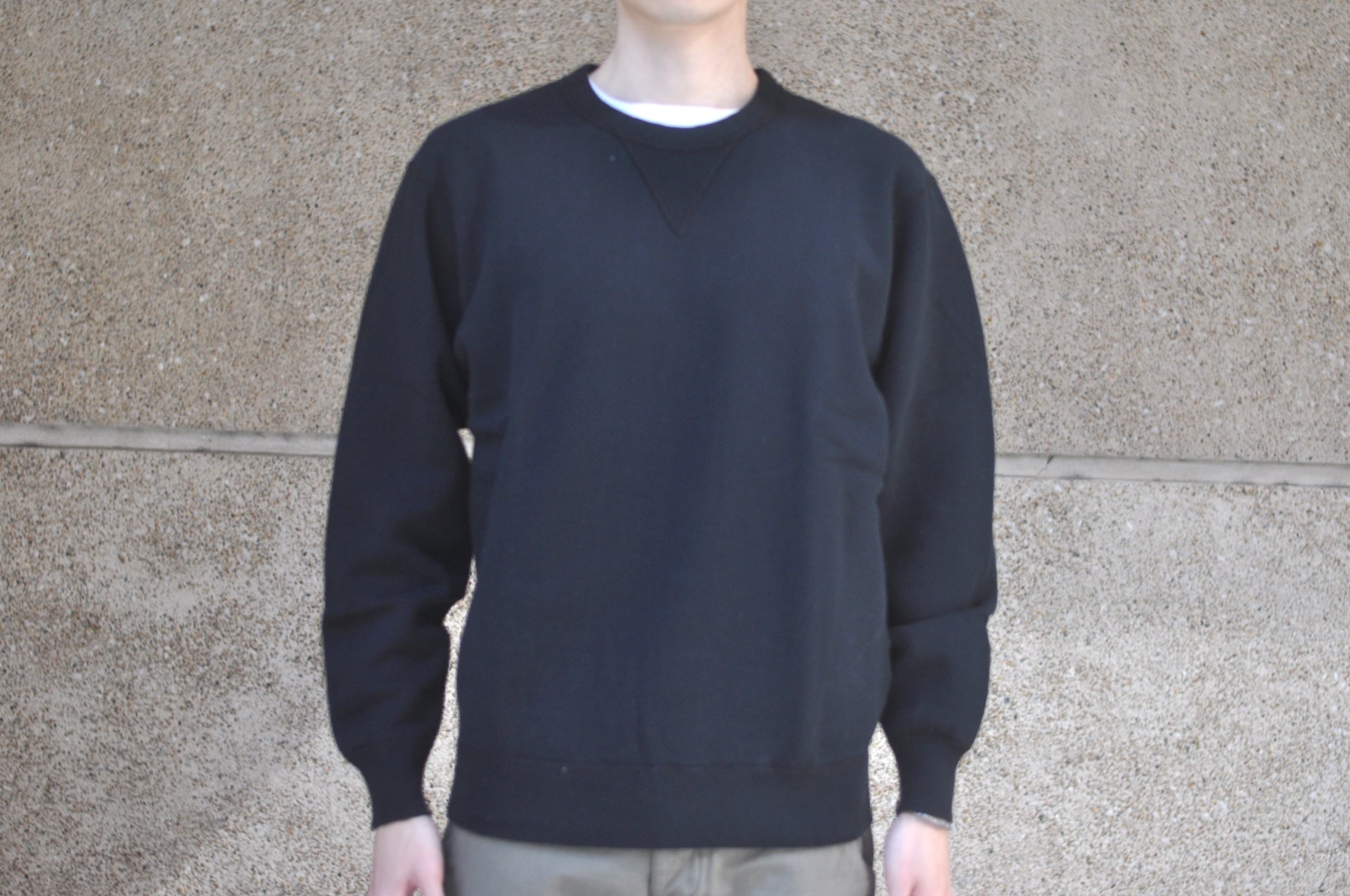 The Flat Head '26 Version 11oz Loopwheeled Sweatshirt  (Black)