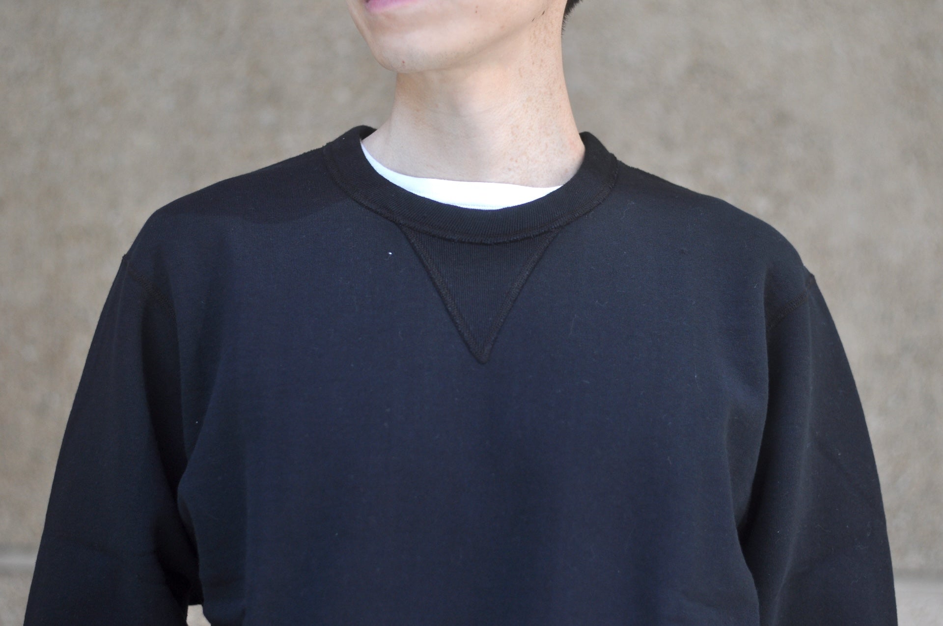 The Flat Head '26 Version 11oz Loopwheeled Sweatshirt  (Black)