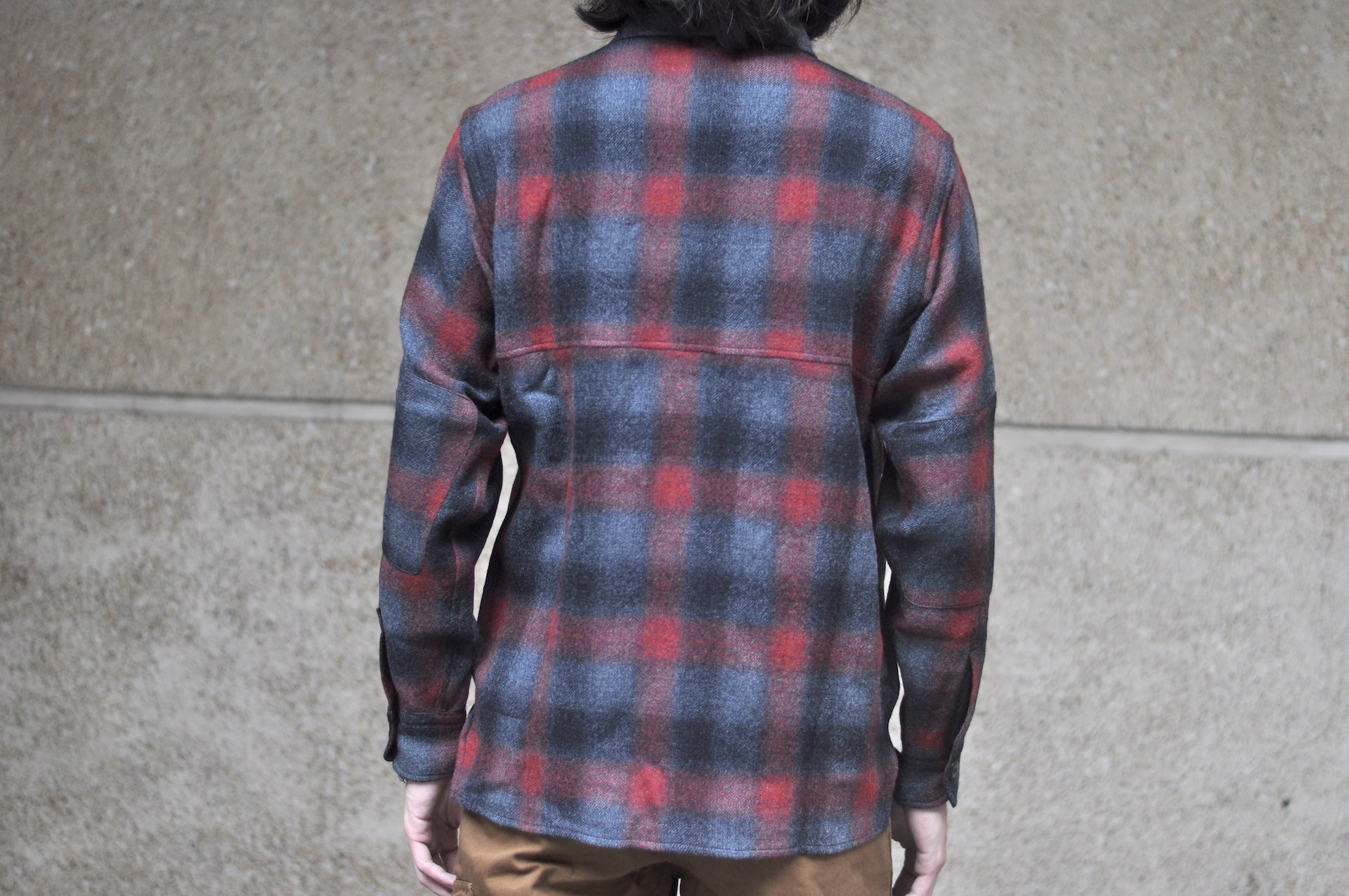 Freewheelers “HIGHBALLER” Ombre Check Wool Logger Shirt (Black X Grey X Red)