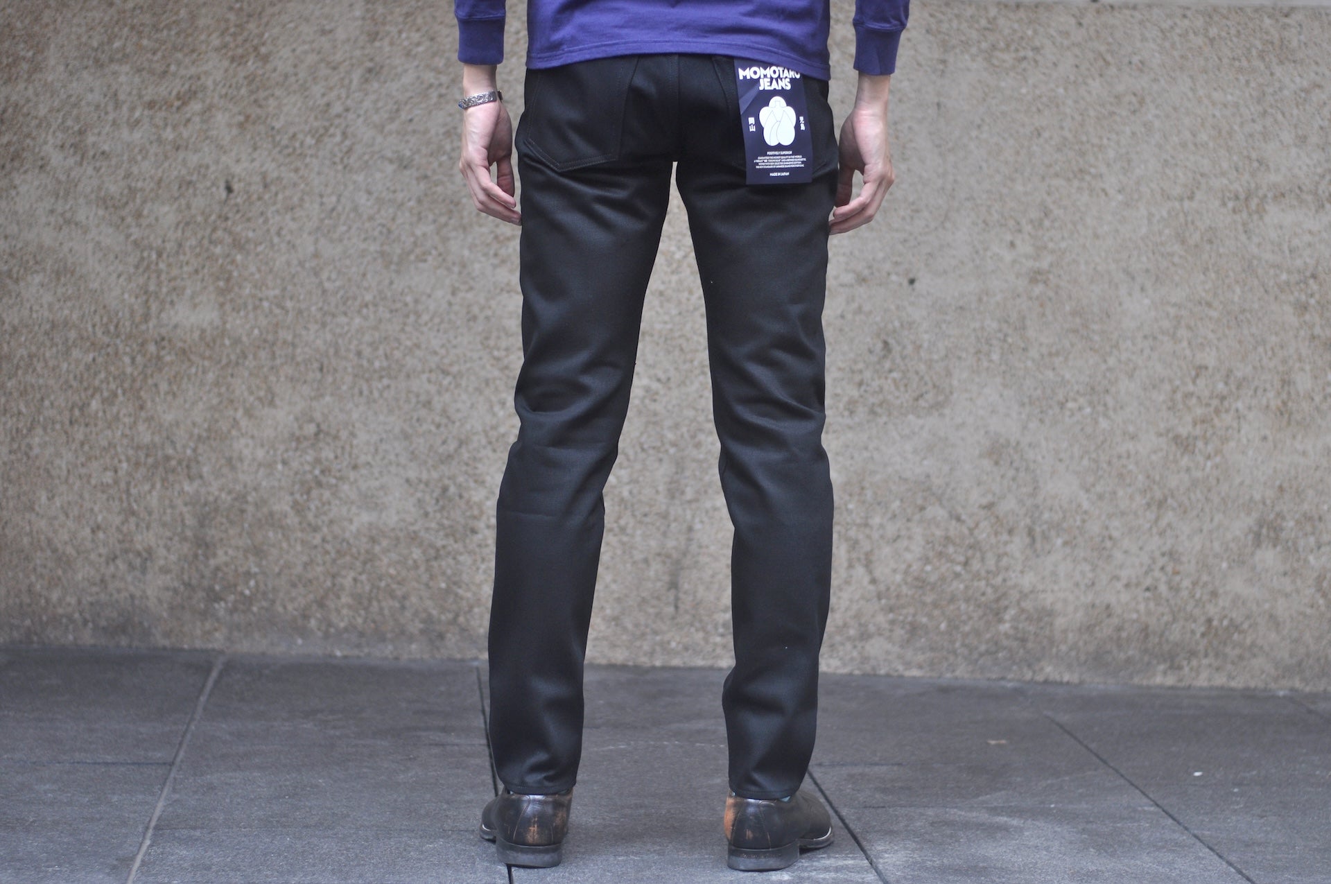 MOMOTARO JEANS 14.7oz "Tokuno Black" #Z200 Denim (New Tapered fit)
