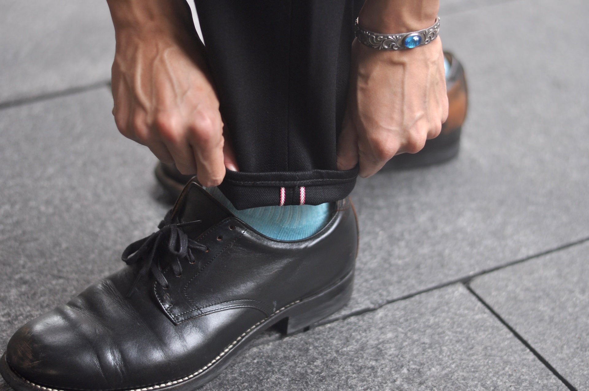 MOMOTARO JEANS 14.7oz "Tokuno Black" #Z200 Denim (New Tapered fit)