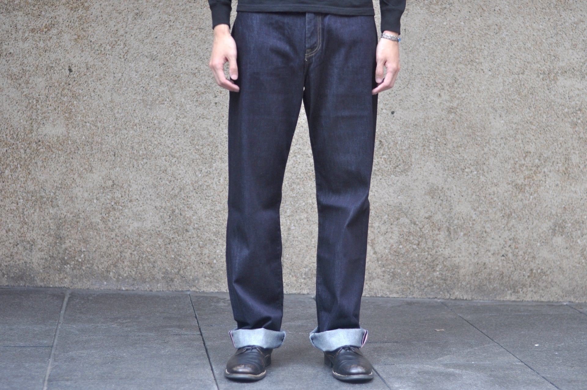 MOMOTARO JEANS 11oz Indigo Dyed "Silk-Touch" #400 Denim (Wide Straight fit)