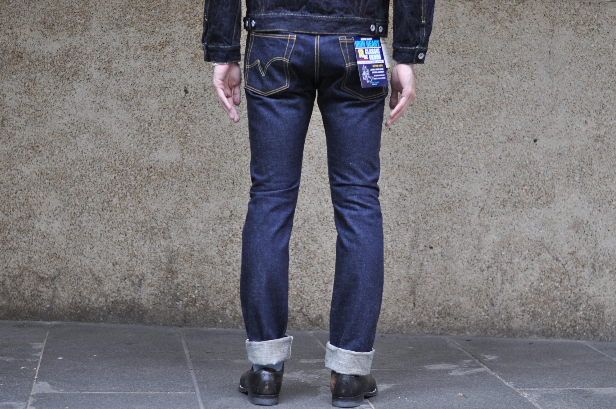 Iron Heart 555S-18 18oz Denim (Slim Tapered fit)