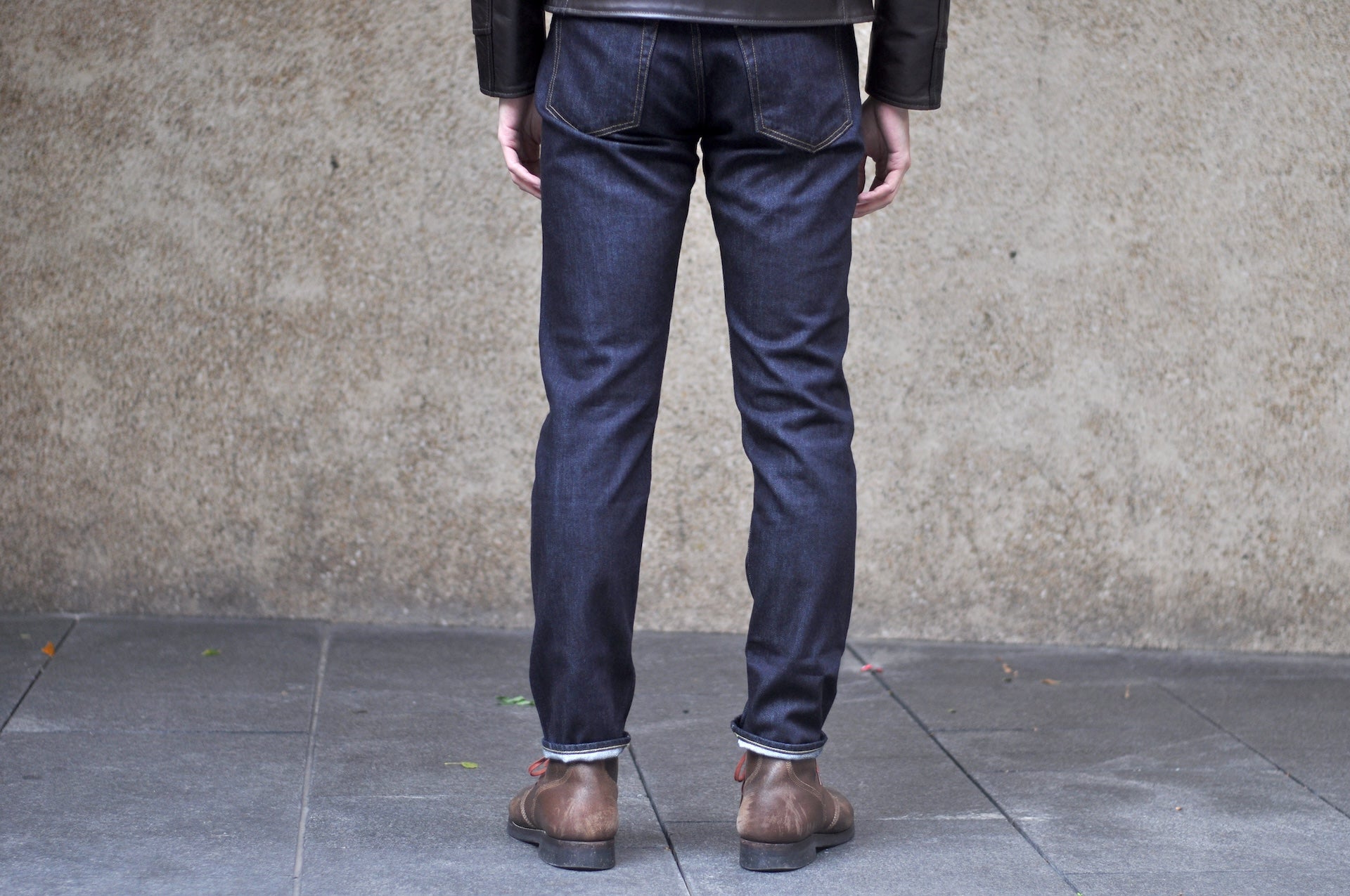 MOMOTARO JEANS 11oz Indigo Dyed "Silk-Touch" #200 Denim (New Tapered fit)