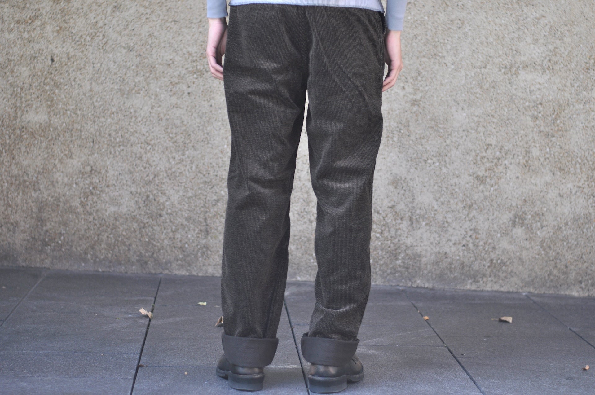Freewheelers “Yellowstone” Striped Corduroy Hunting Trousers (Grained Brown)