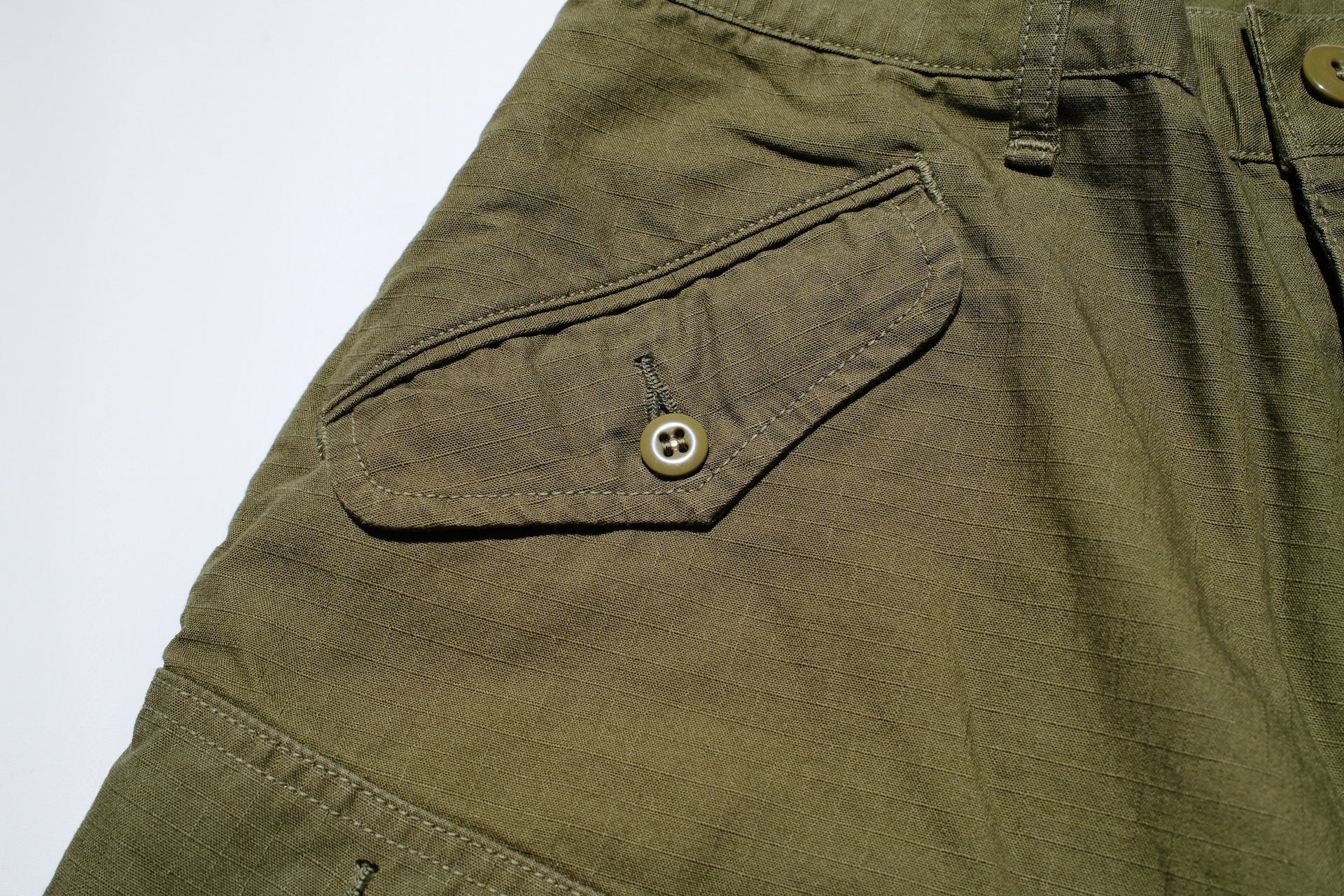 Freewheelers Cotton Rip-Stop "Jungle Fatigues" Tropical Shorts (Olive)