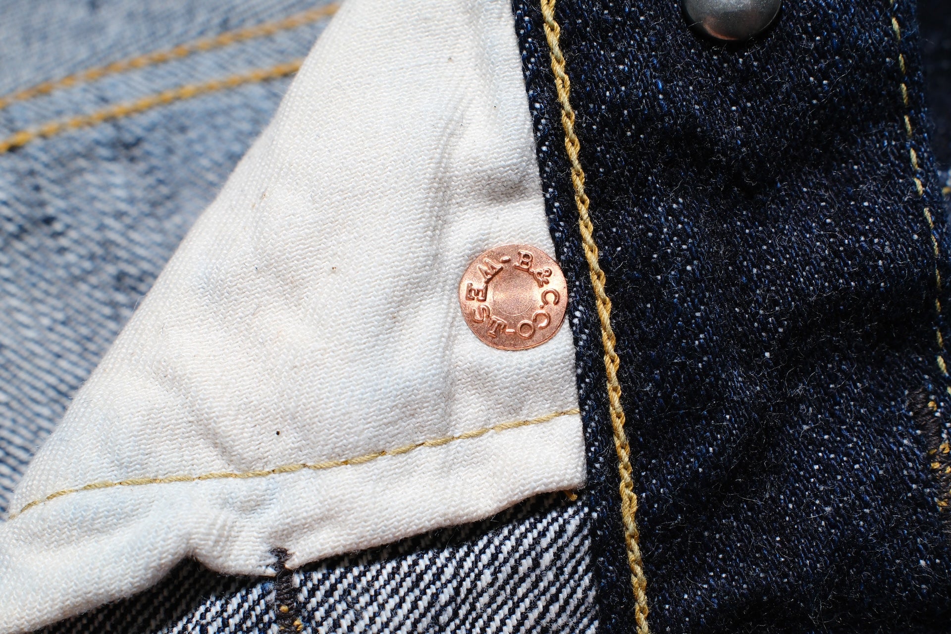 Freewheelers 14oz “Lot 601XX 1941 Earliest WWII Model” Indigo Denim (Classic Straight fit)