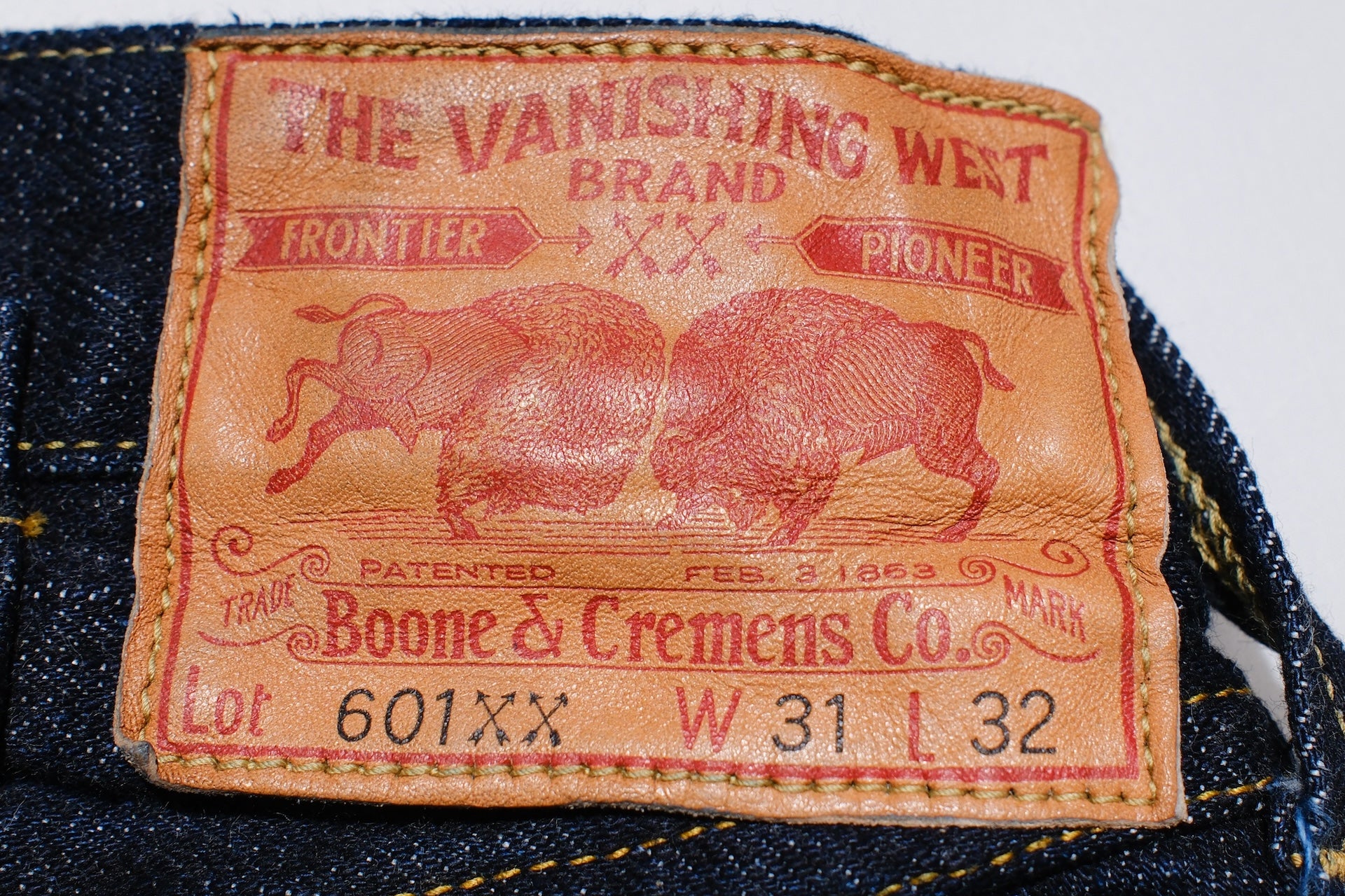 Freewheelers 14oz “Lot 601XX 1941 Earliest WWII Model” Indigo Denim (Classic Straight fit)