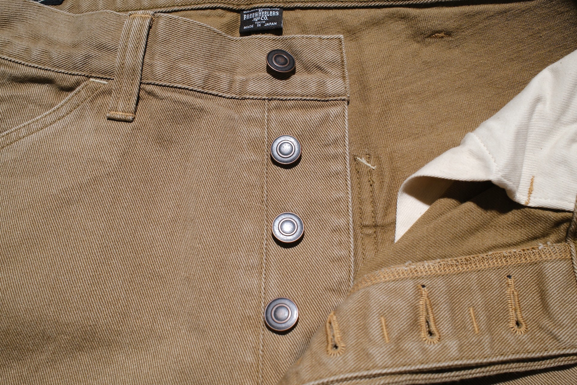Freewheelers 10.5oz Denim “BAKERSFIELD” Cut-Length Trousers (Beige)