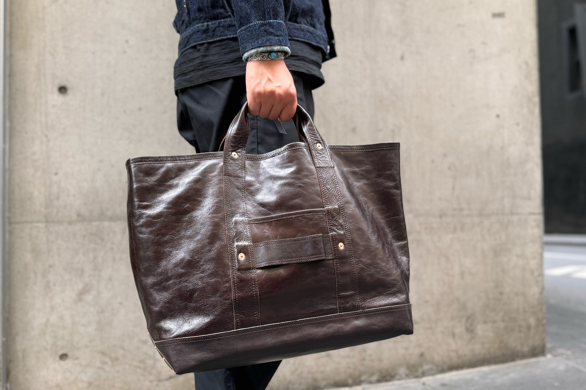 Inception by Accel Company Size Large Horsehide “Multi-Functional” Tote Bag (Black Tea-cored)