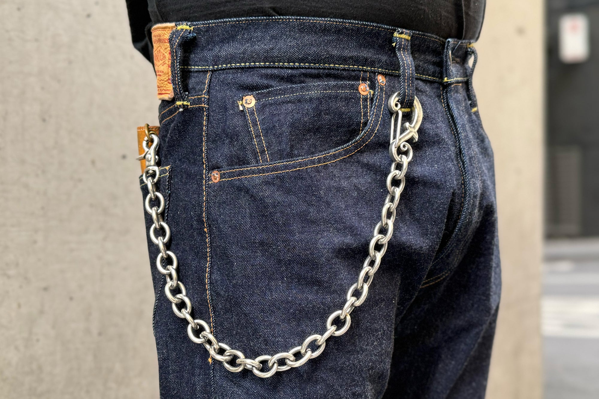 Inception by Accel Company "violin F-Hole" Carabiner Silver Coated Wallet Chain (IPC-10)