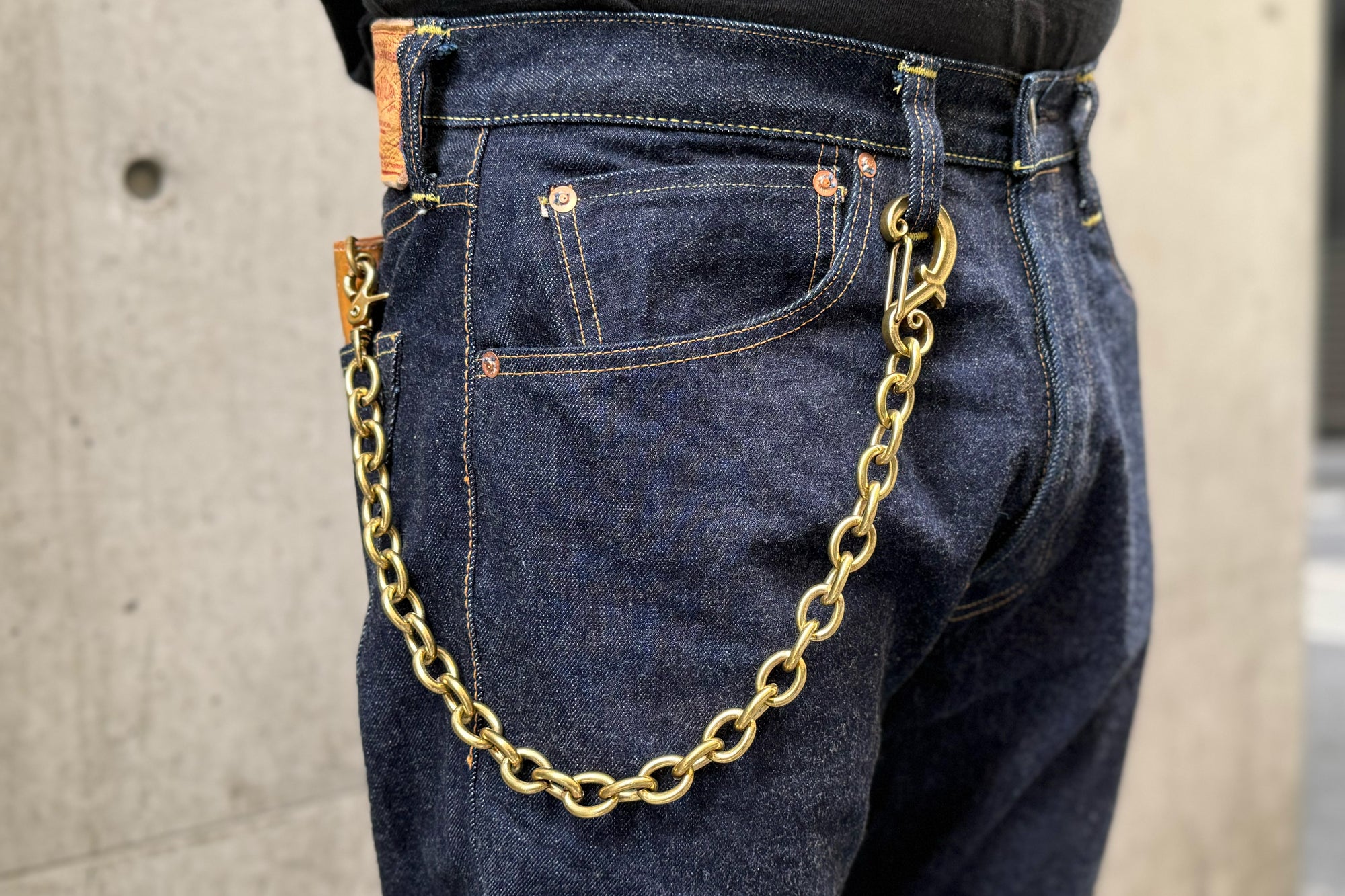 Inception by Accel Company "violin F-Hole" Carabiner Wallet Chain (IPC-02)