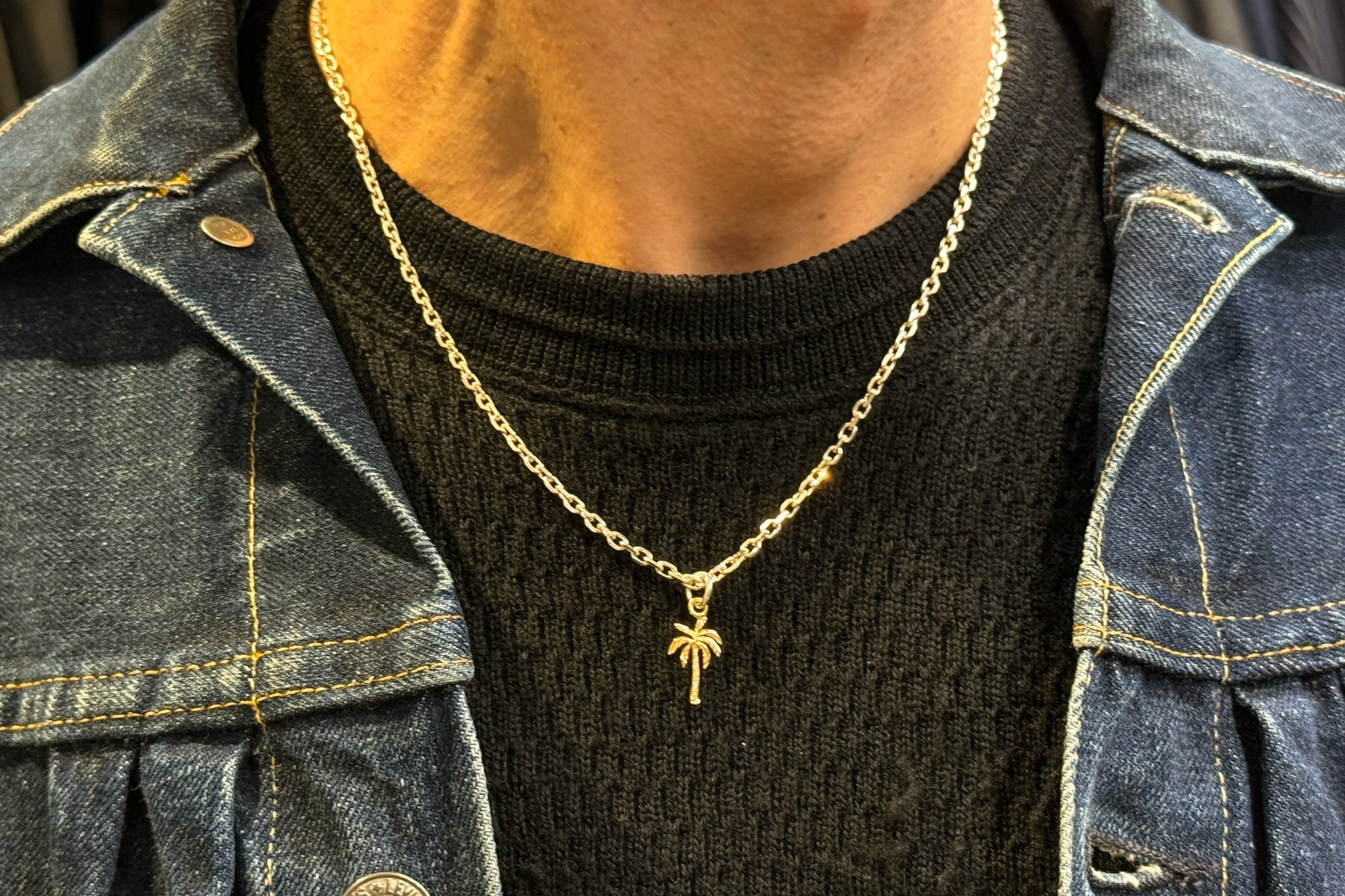 The One OCEAN 18K Gold "Palm Tree" Island Charm