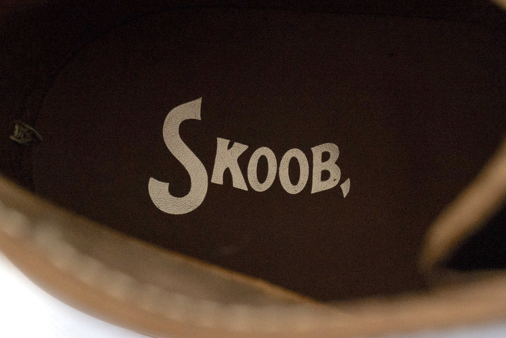 Skoob X CORLECTION Horsebutt Military Chukka Boots (Black Tea-Core)