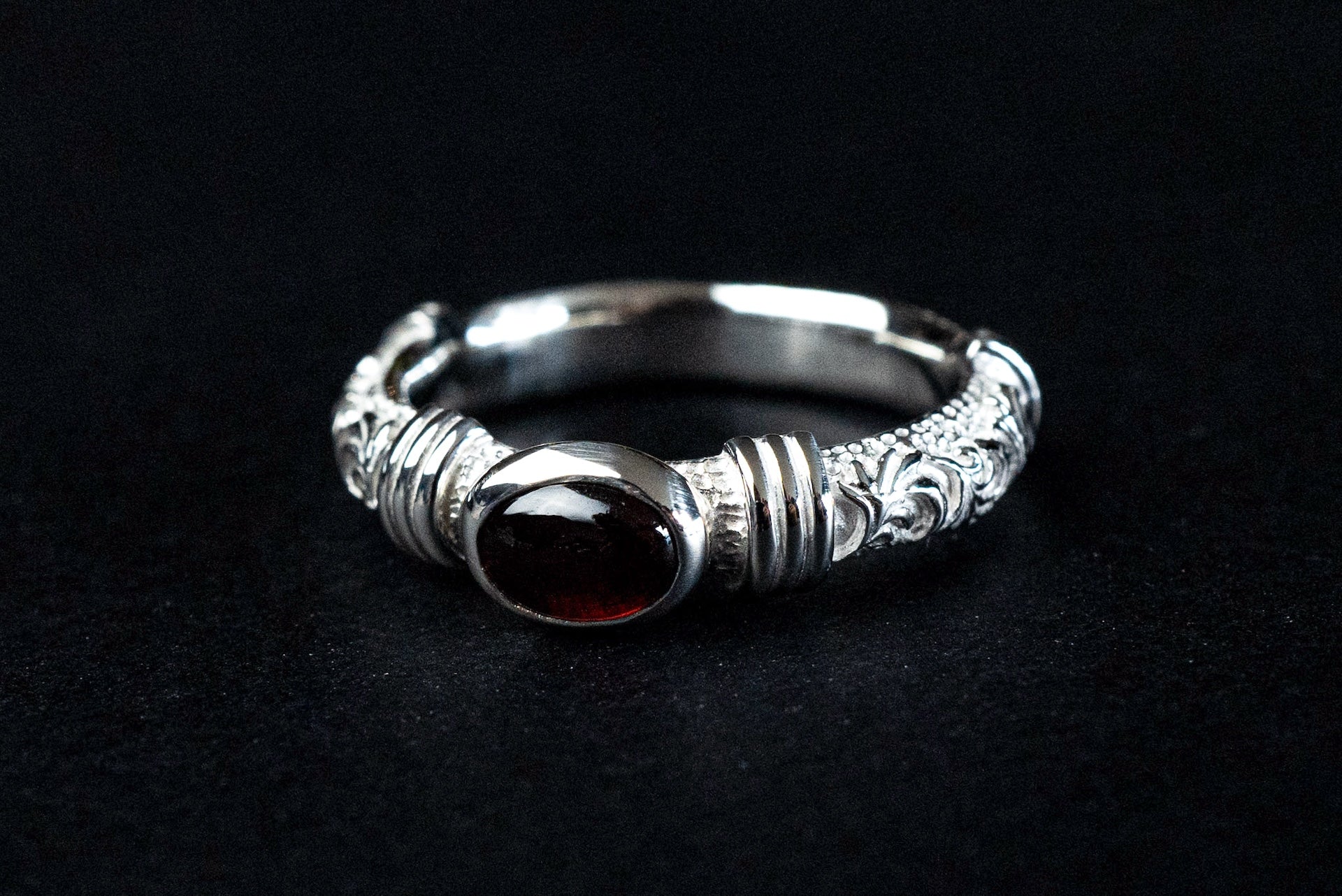Legend Size Small "Anti-Ghost" Ring with Garnet