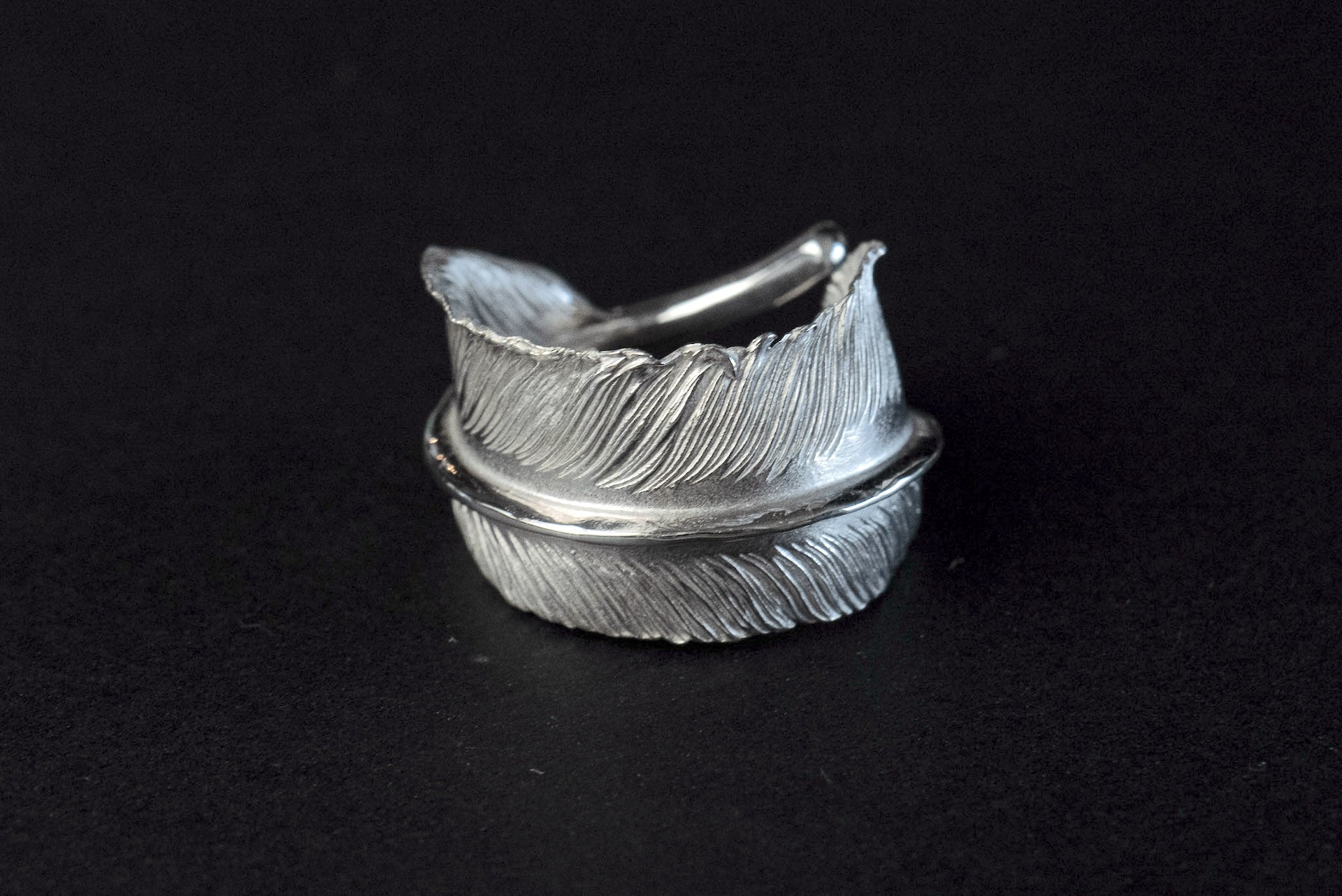 Legend "Curled" Large Feather Silver Ring