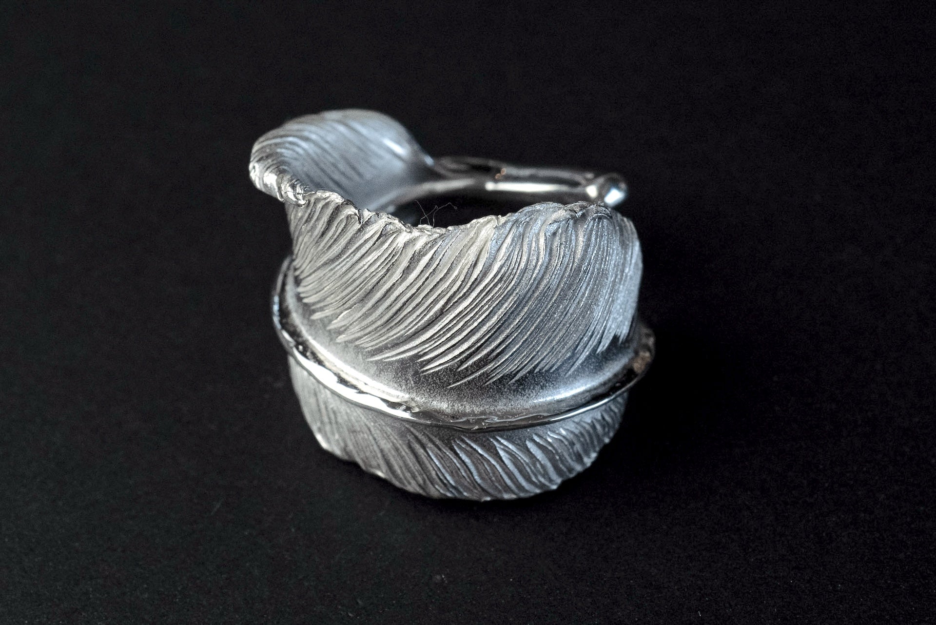 Legend "Curled" X-Large Feather Silver Ring