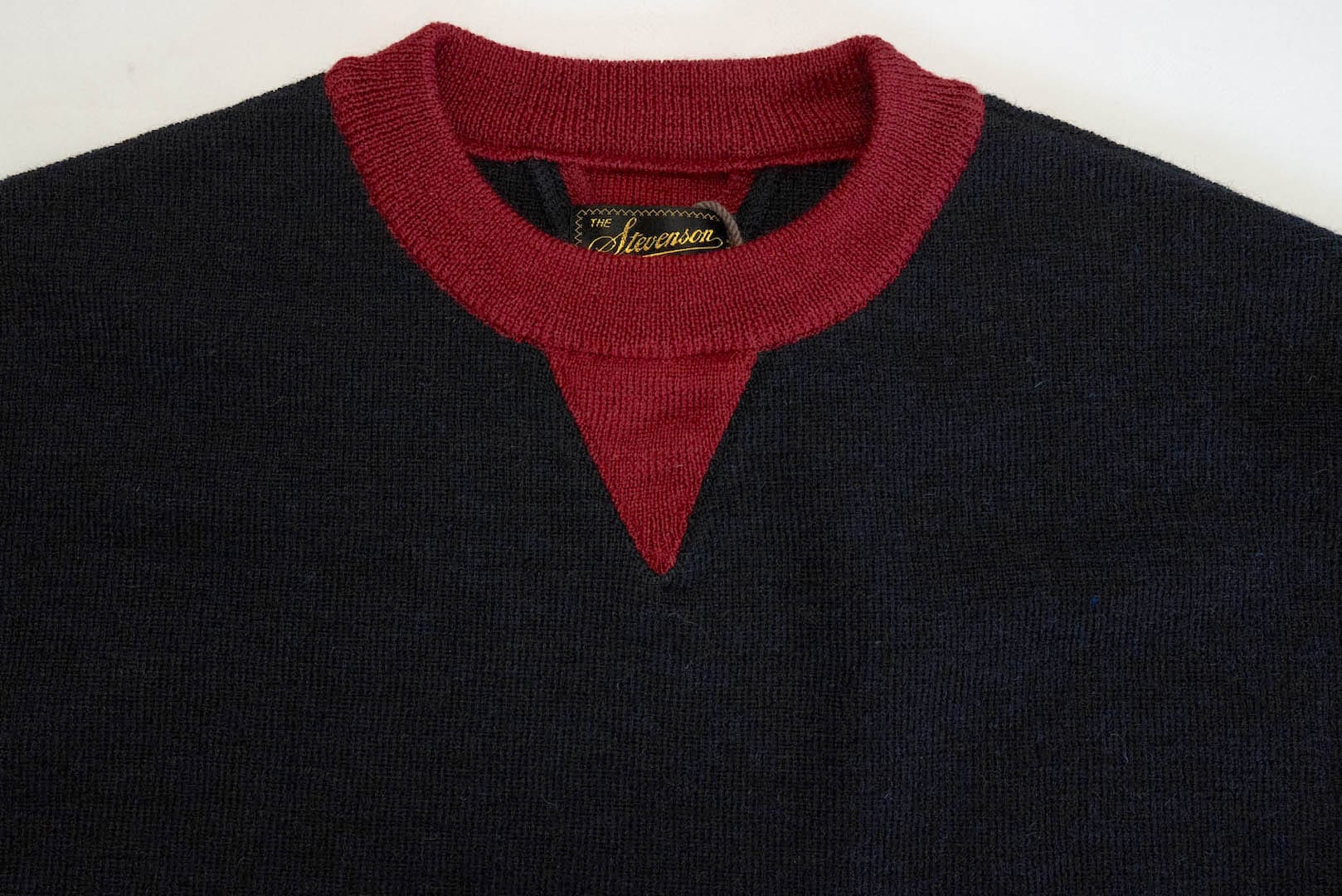 Stevenson Overall Co. Double V Gusset Wool Sweater (Navy X Red)