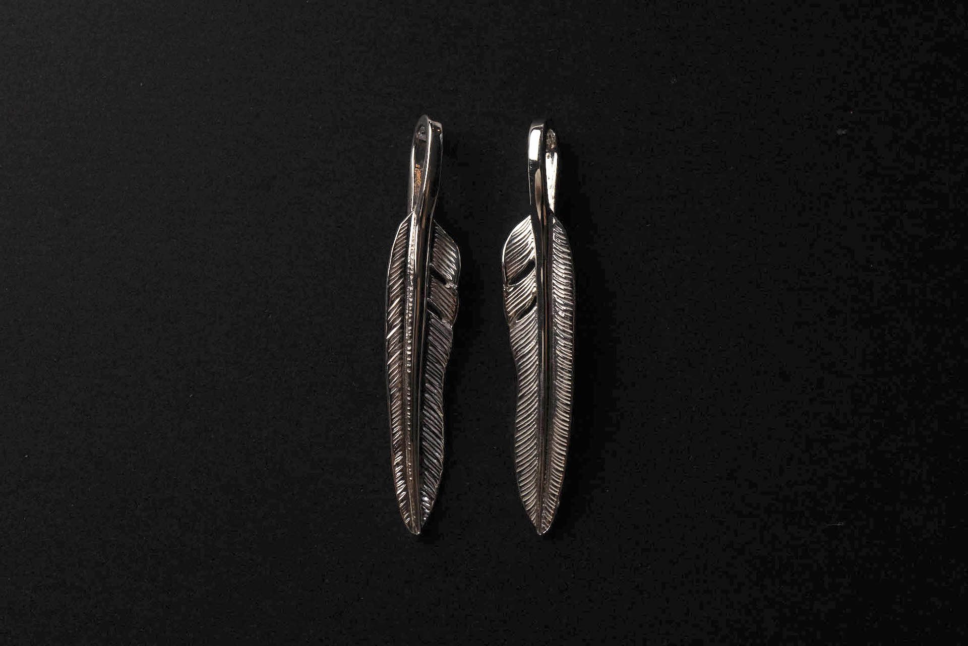 First Arrow's Small "Kazekiri" Silver Feather Pendants (P-431)